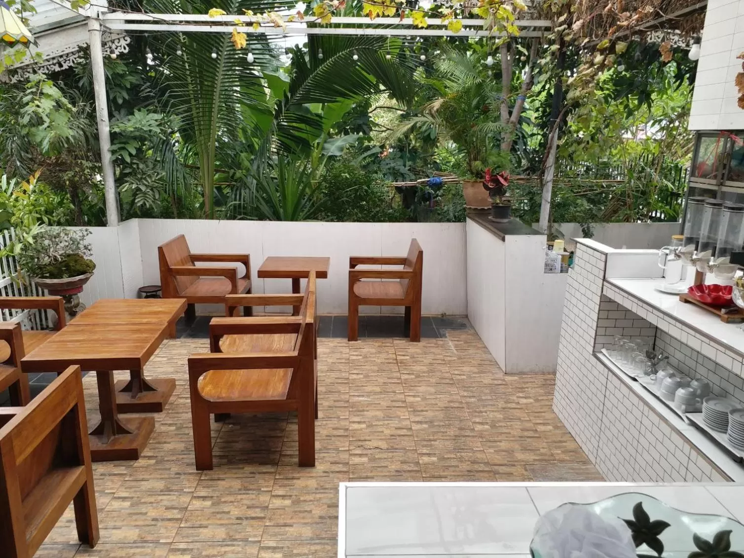 Patio in Platinum Place