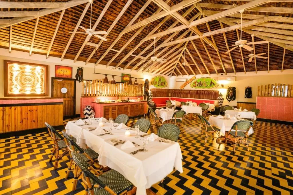 Restaurant/places to eat in Royal Decameron Club Caribbean Resort - ALL INCLUSIVE