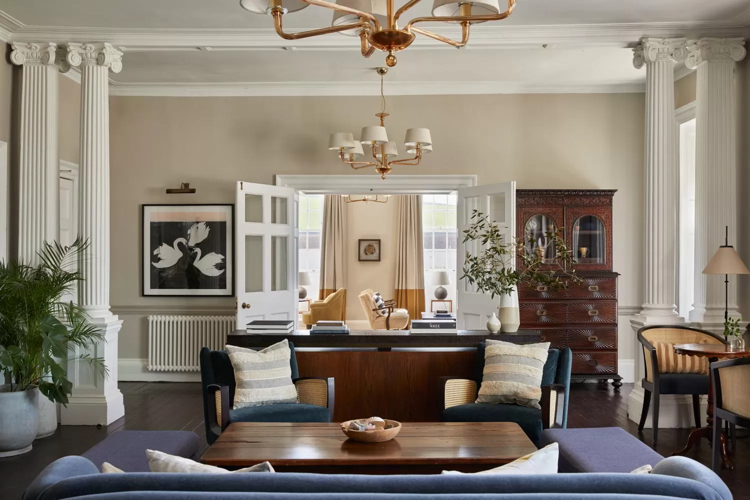 Lounge or bar in Moonfleet Manor Hotel