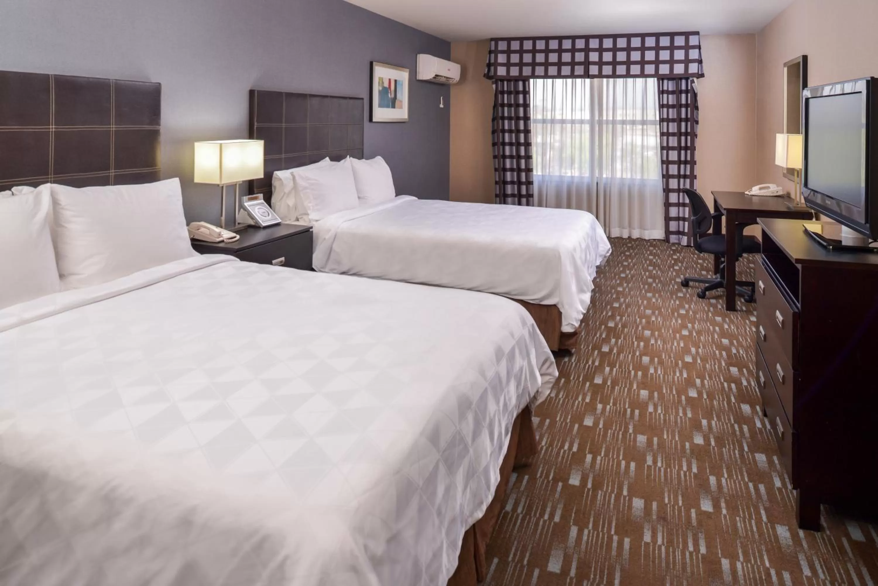 Holiday Inn Ontario Airport - California by IHG