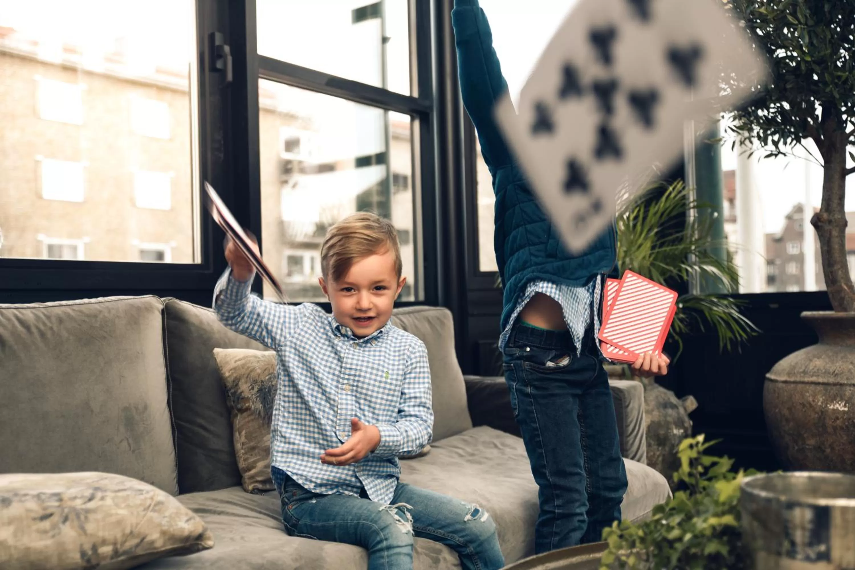 children in Statt Hassleholm BW Signature Collection