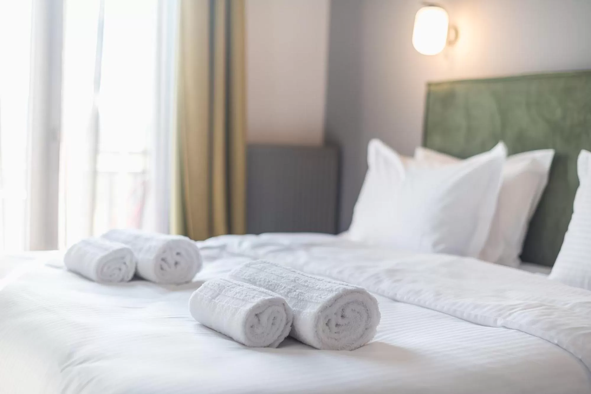 Bed in Snowglory Boutique Hotel