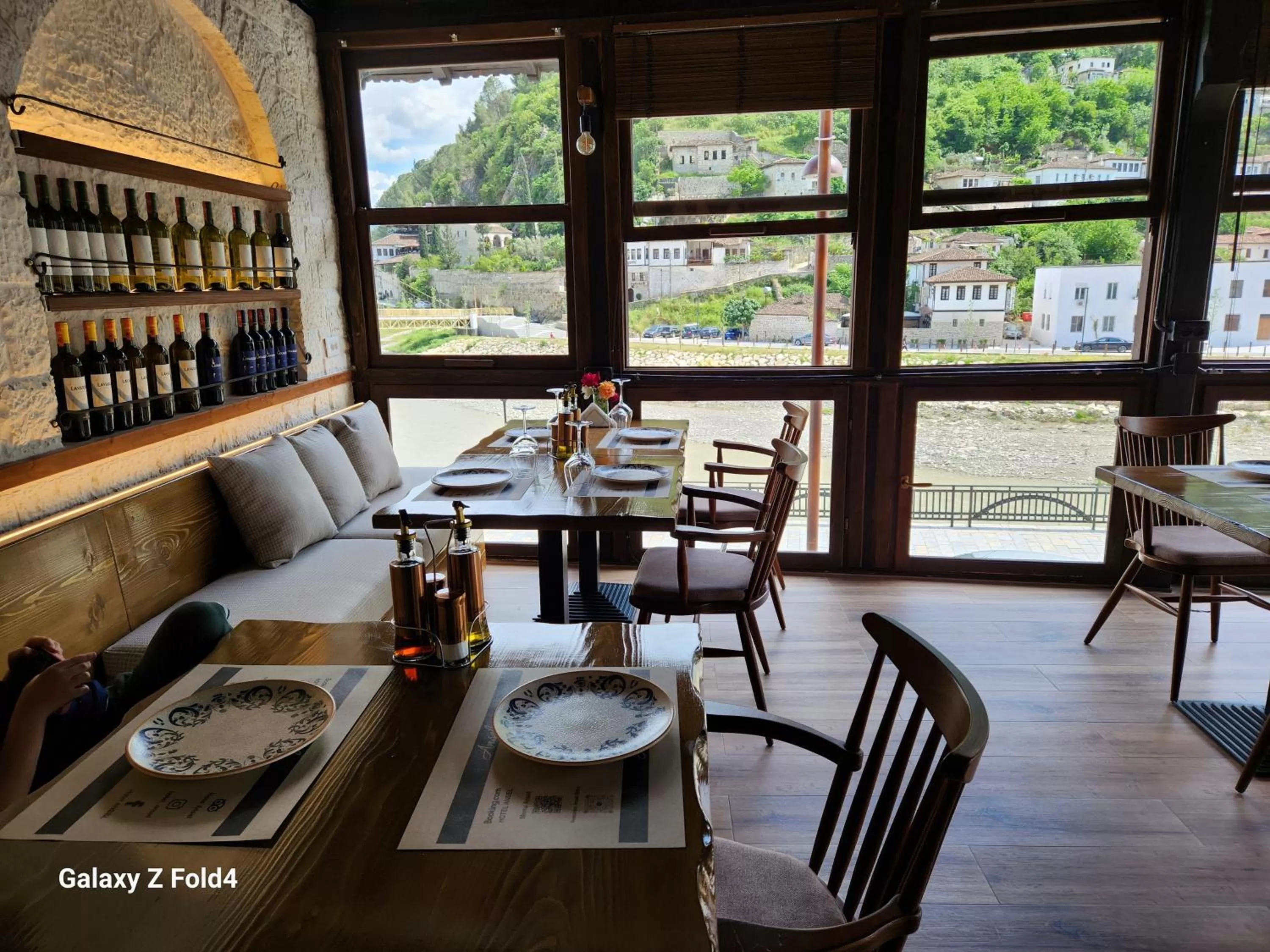 Restaurant/Places to Eat in HOTEL ANSEL