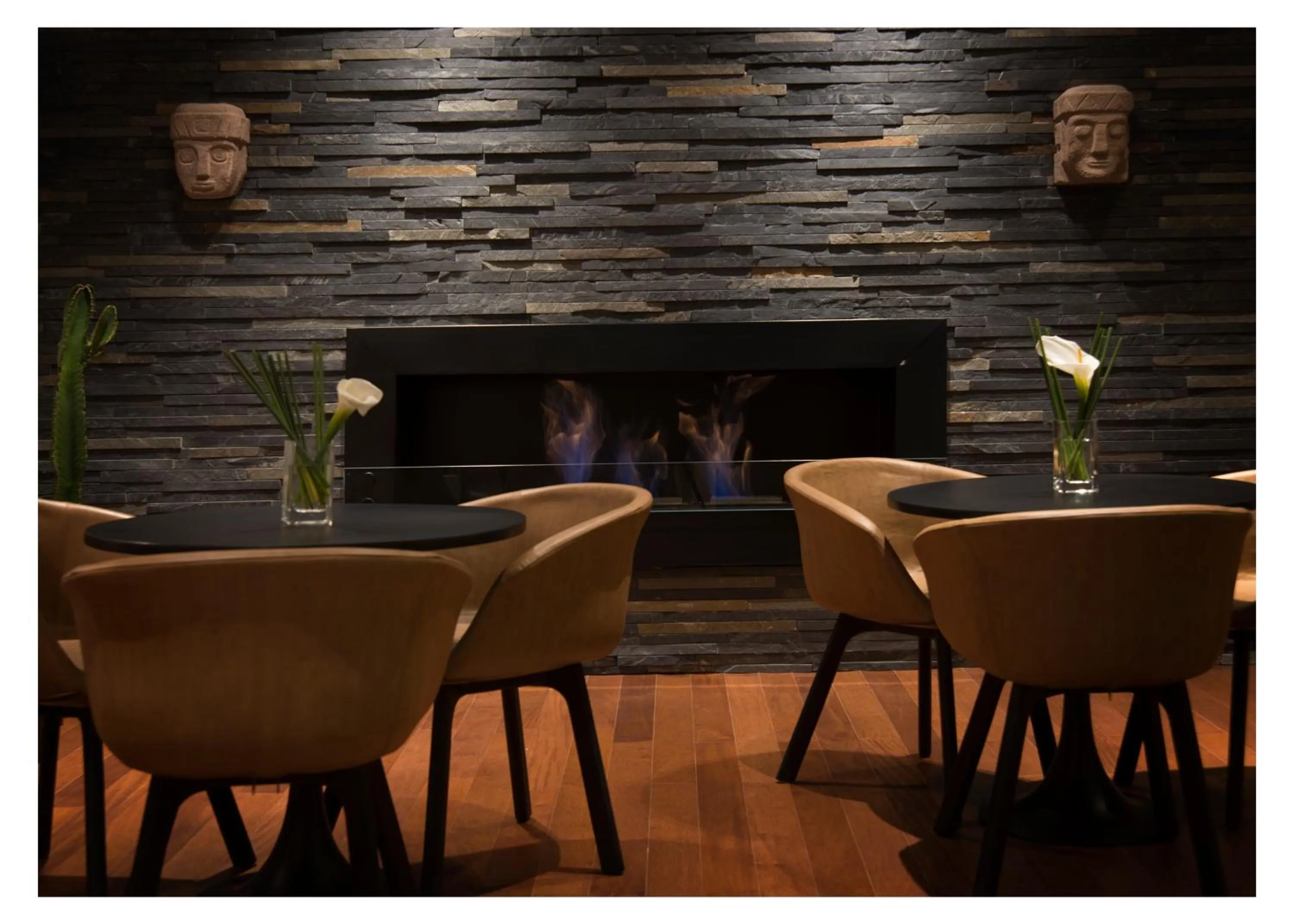 Lounge or bar in Casa Grande Suites