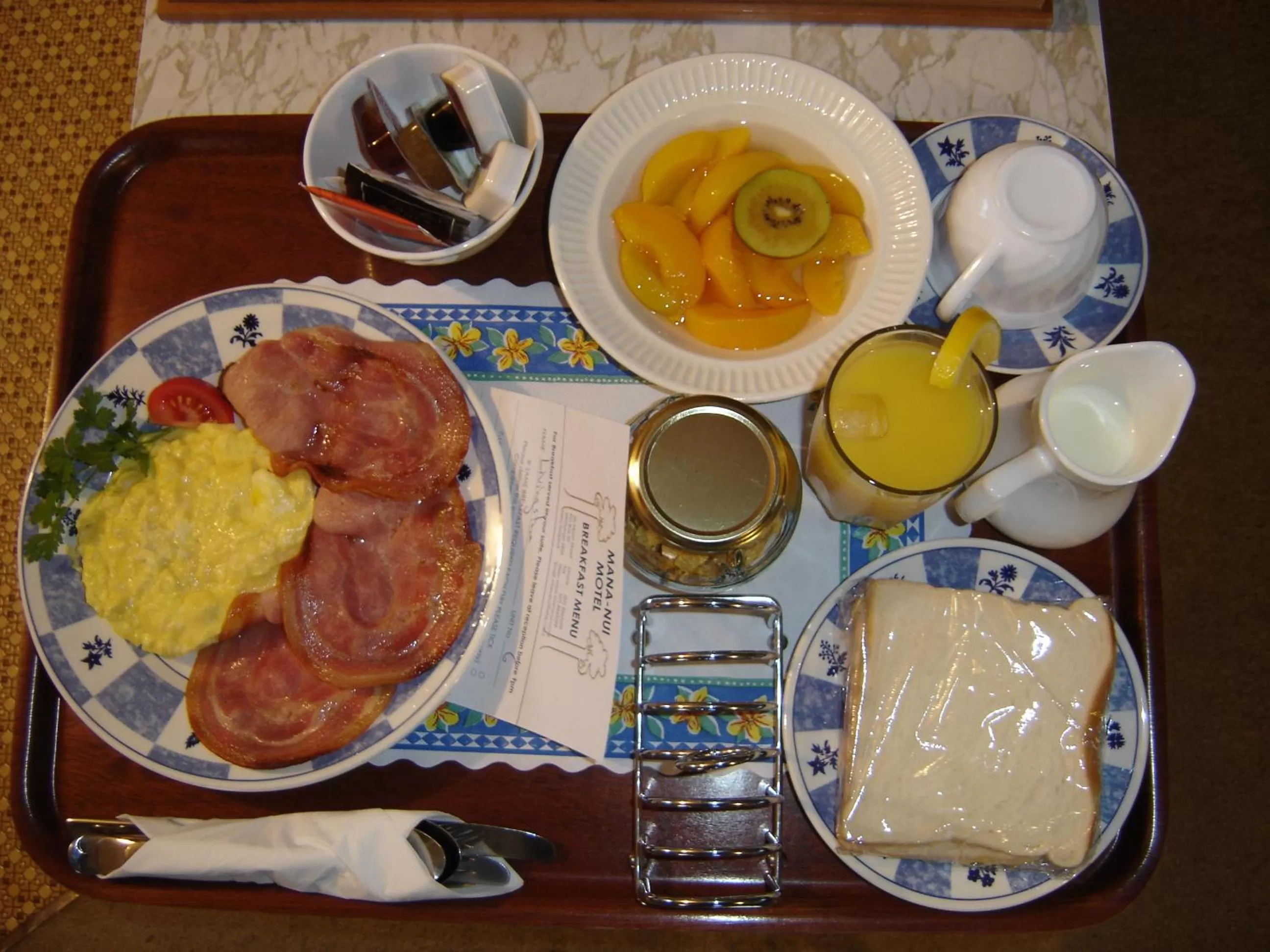 Breakfast in Mana-Nui Motel