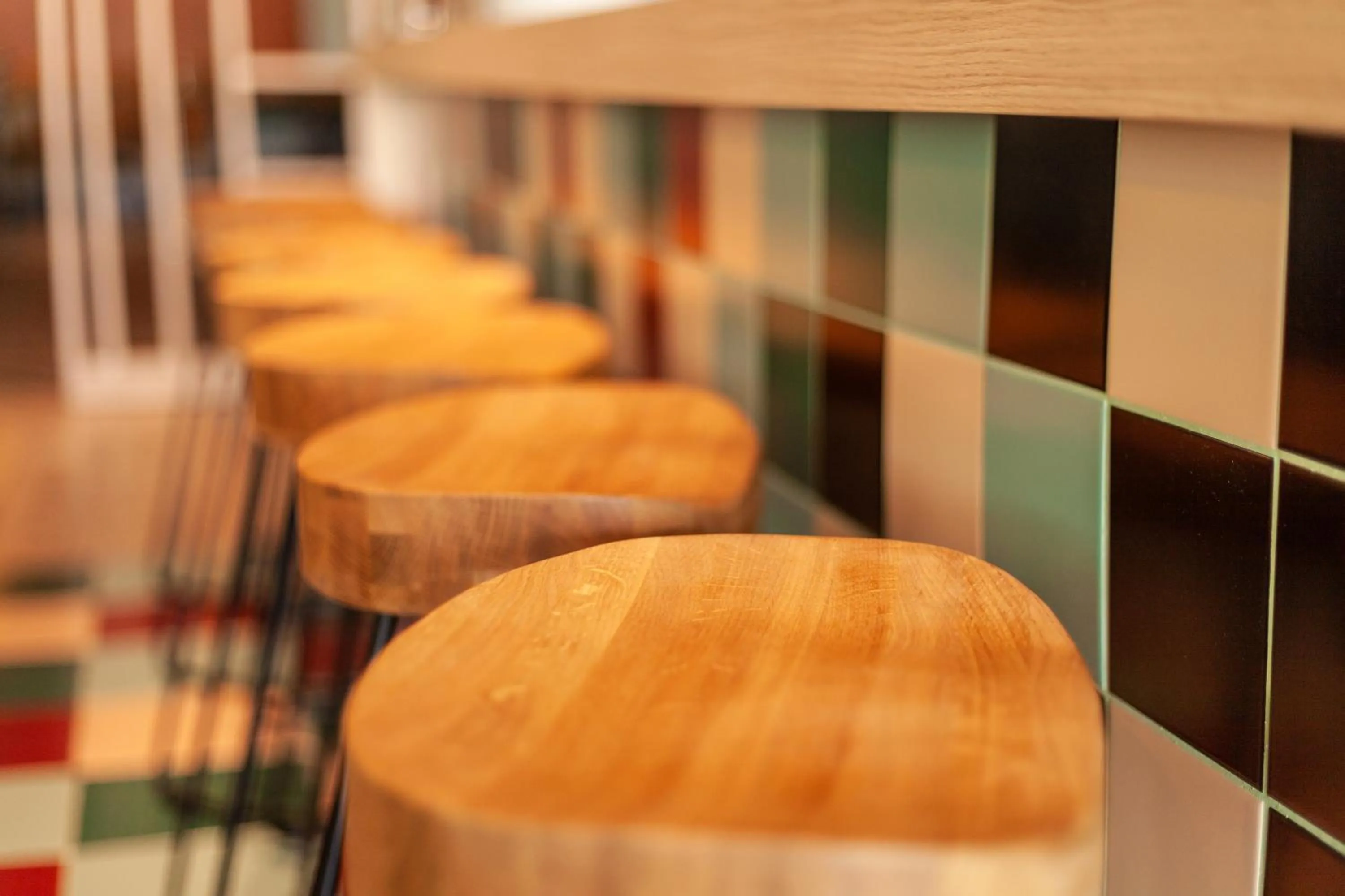 Lounge or bar in Ibis Alcala de Henares La Garena