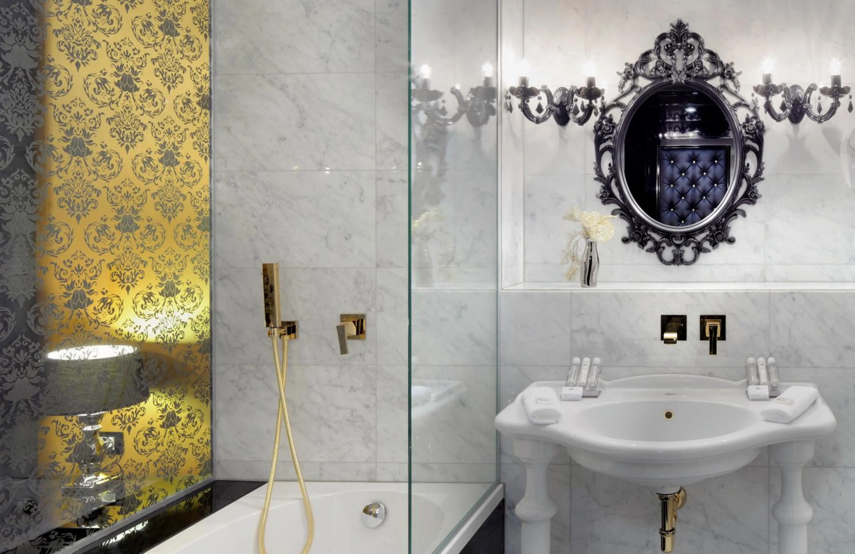 Bathroom in Hotel Nox