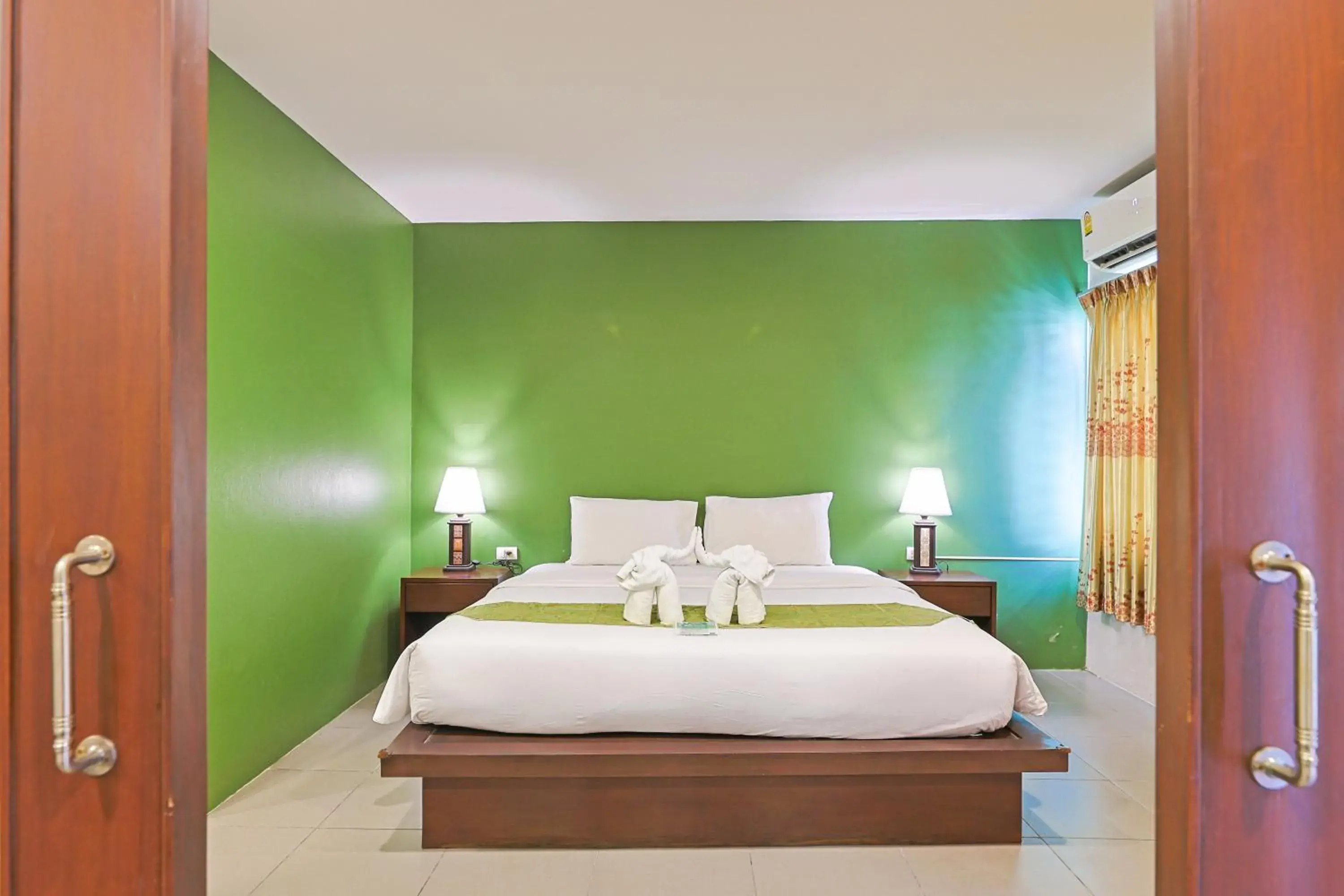 Suite in Gu Hotel Patong Suite in Gu Hotel Patong