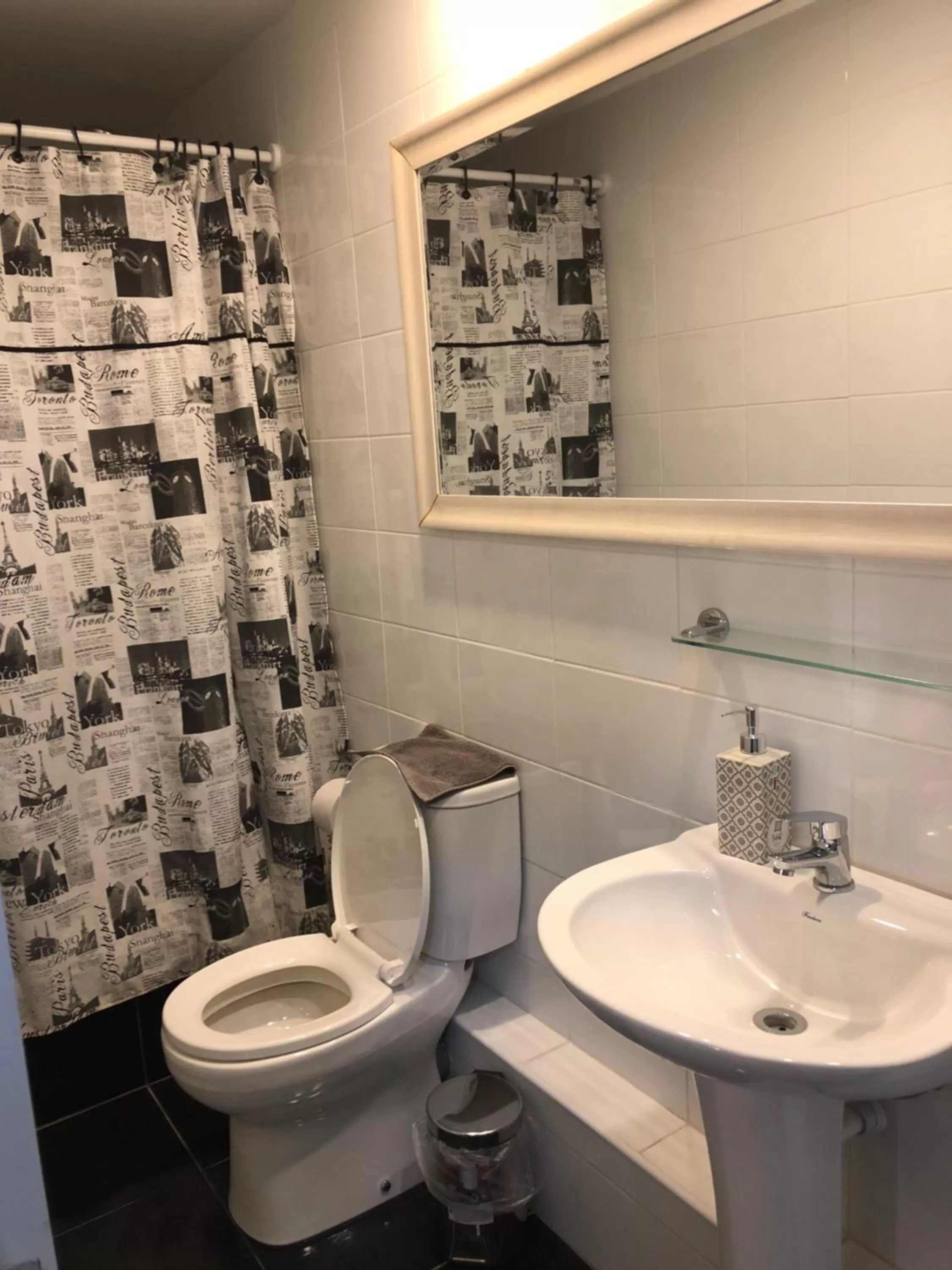 Bathroom in Rent apart Las Condes