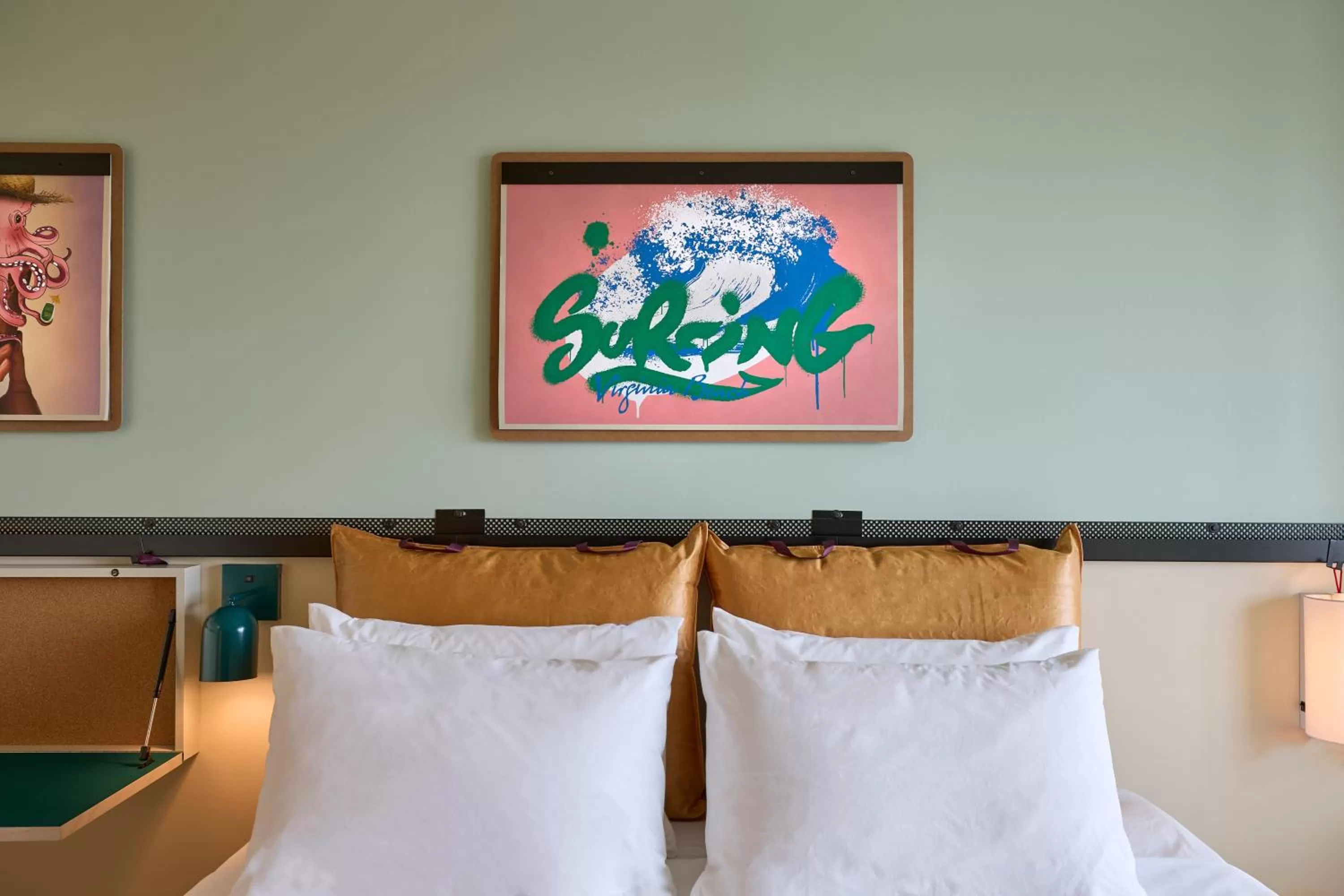 Bed in Moxy Virginia Beach Oceanfront