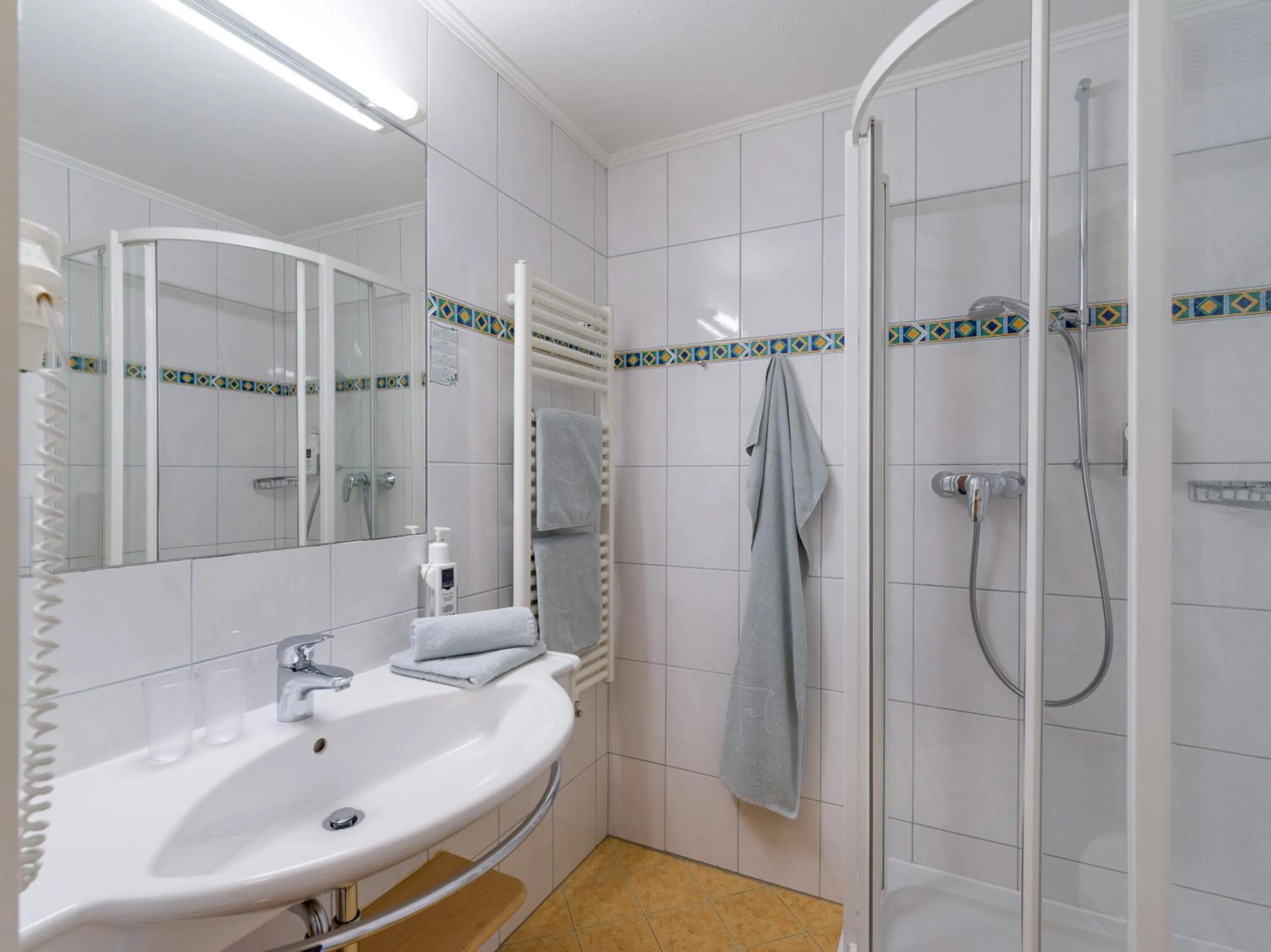 Classic Rooms by Crystal