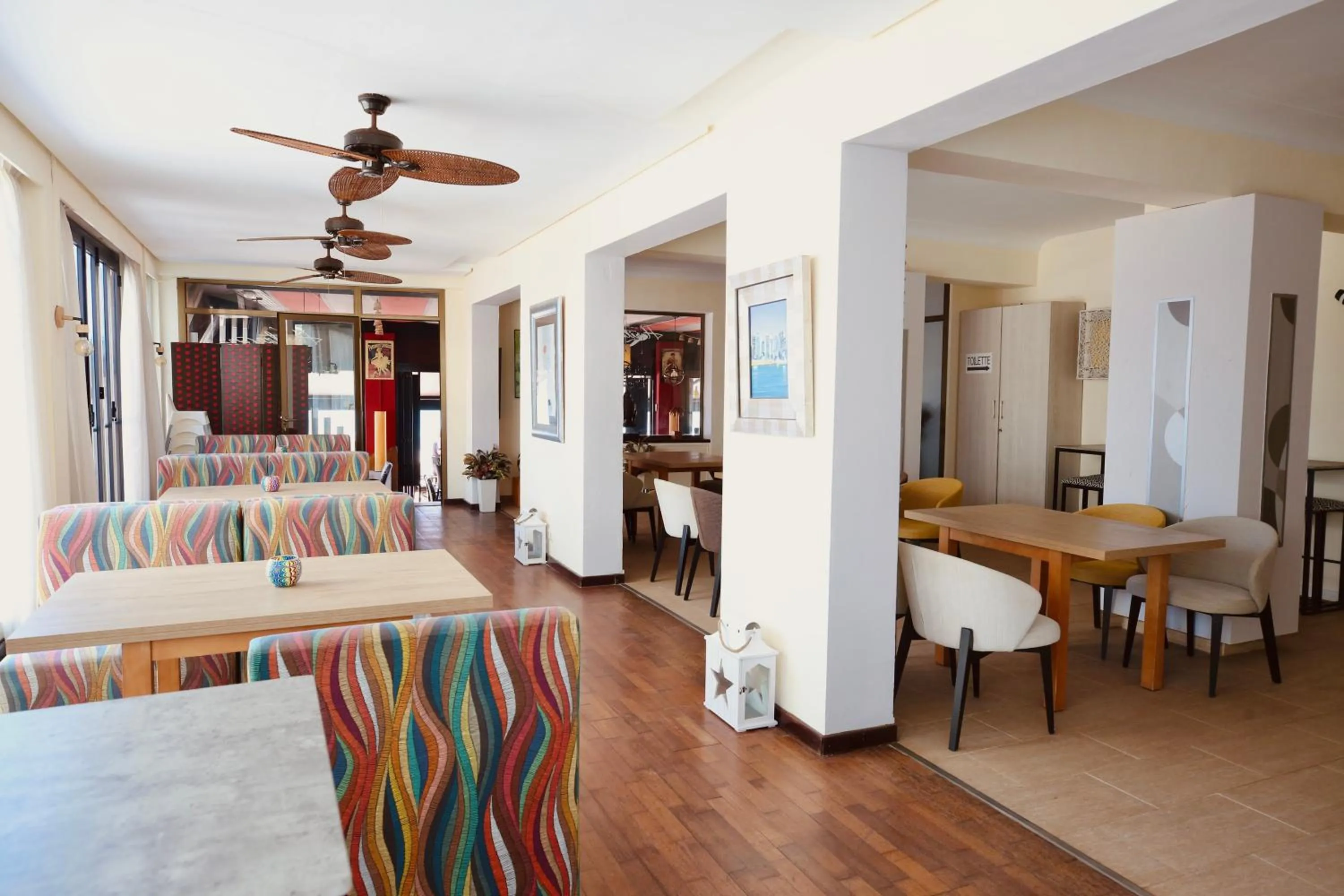 Lobby or reception in JS Horitzó