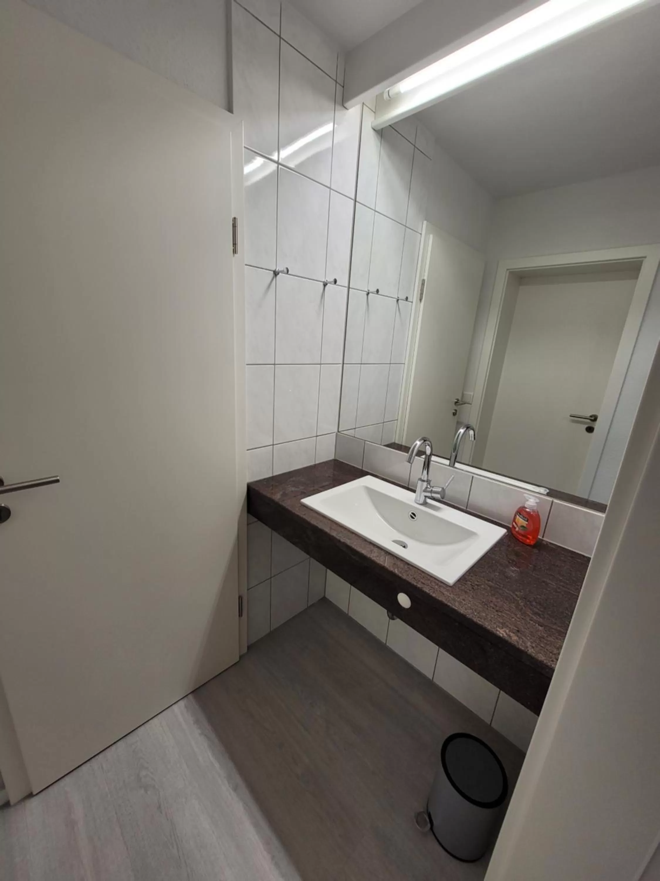 Bathroom in Guesthouse WI rooms