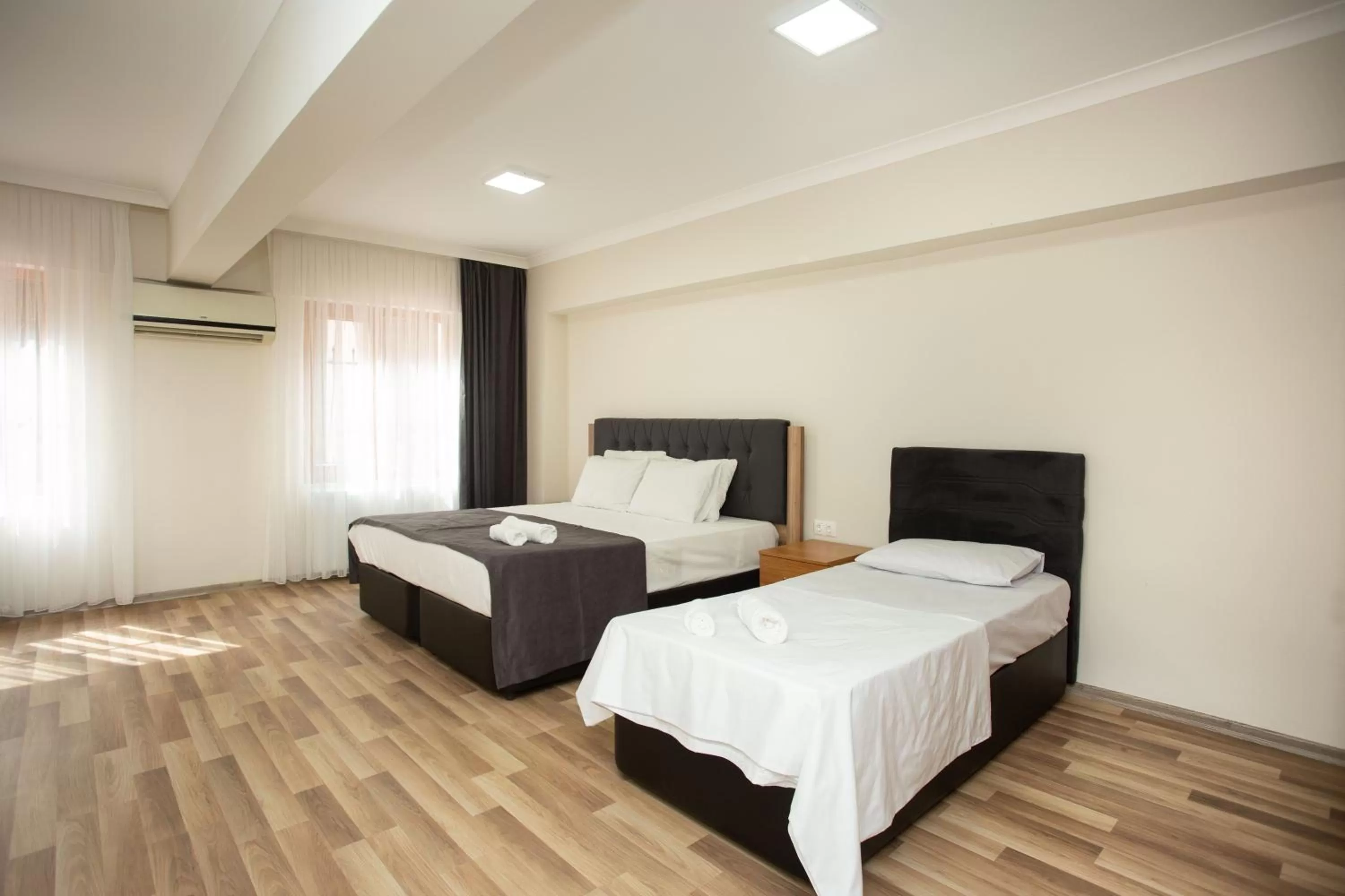 Bed in Türkler Suite Hotel