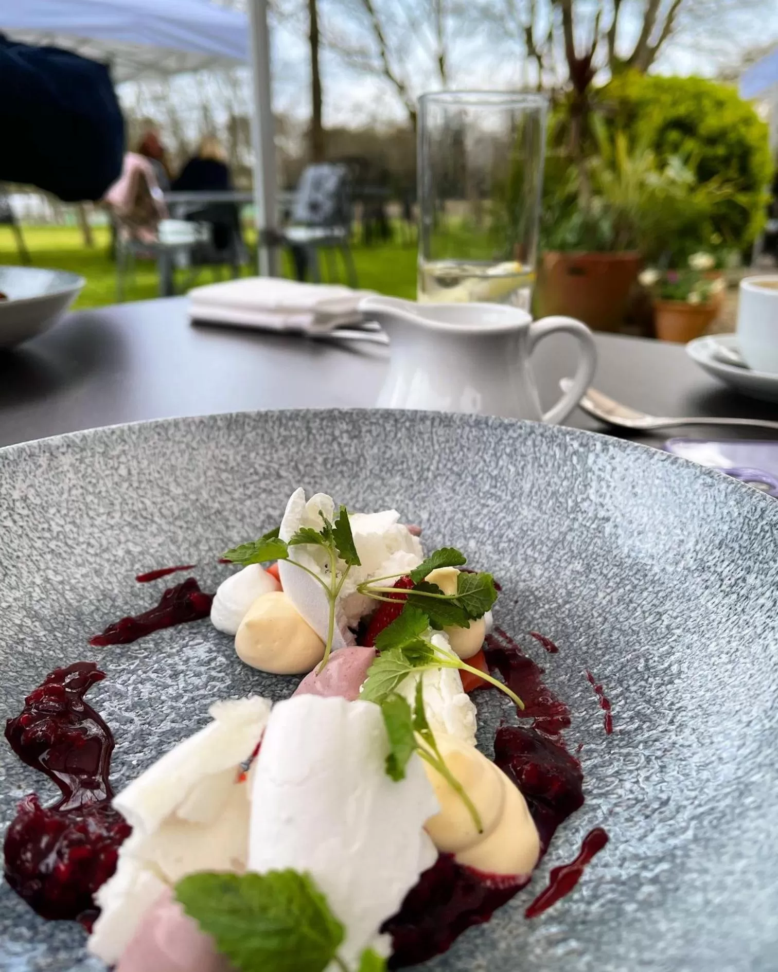 Restaurant/places to eat in Crouchers Hotel