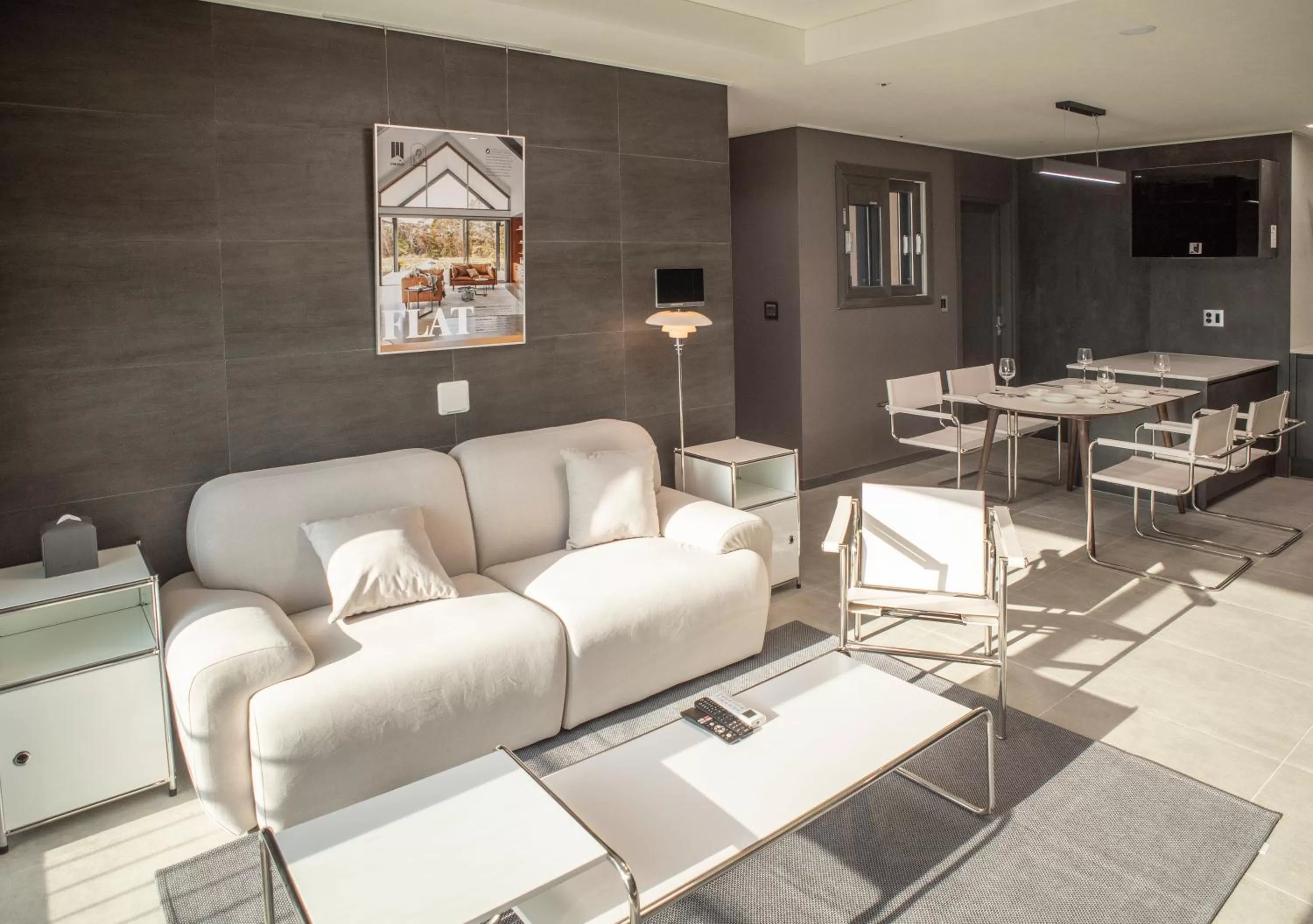 Seating Area in Y Collection by UH FLAT Osiria