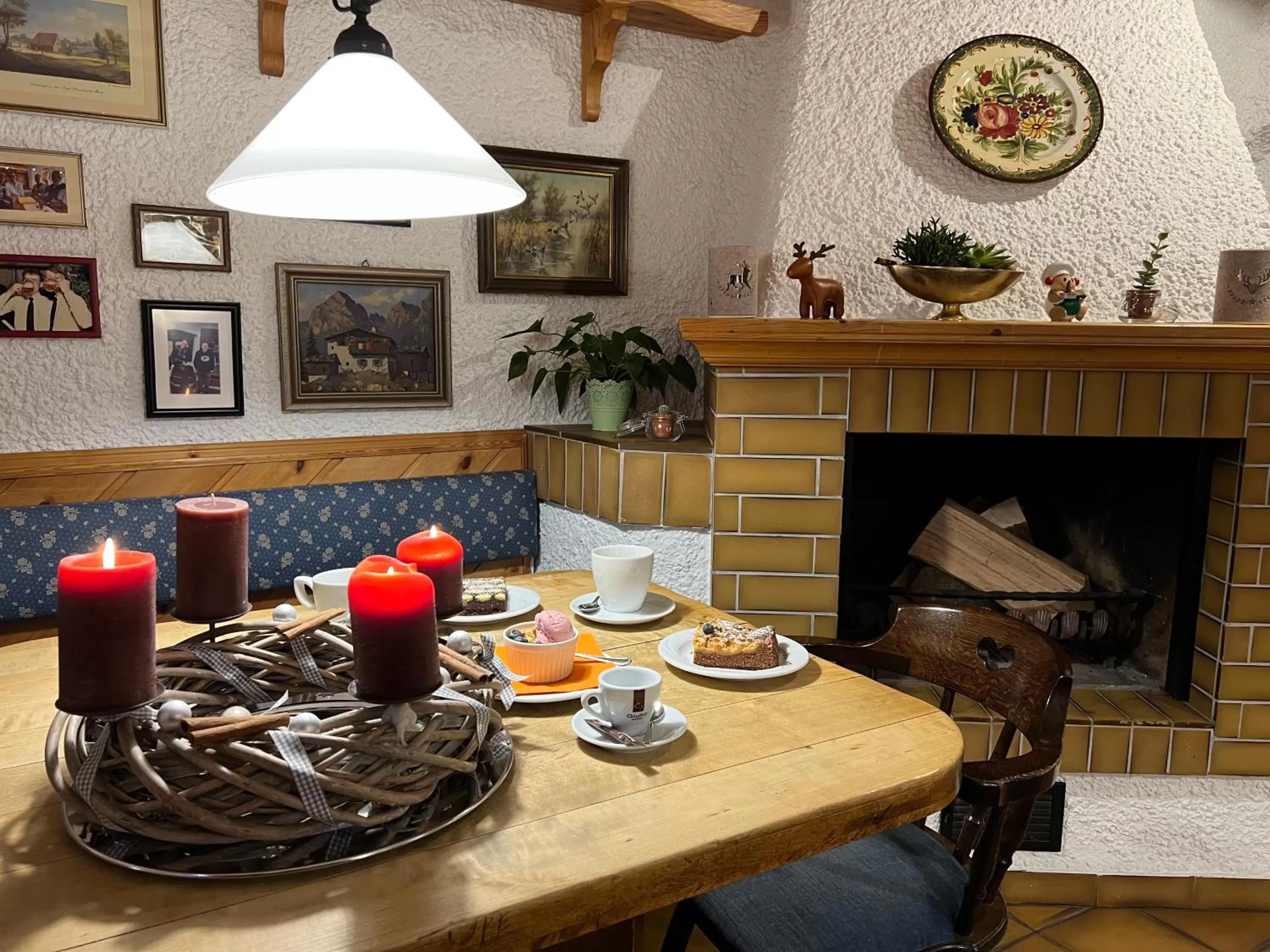 Restaurant/places to eat in Landhotel Lortz