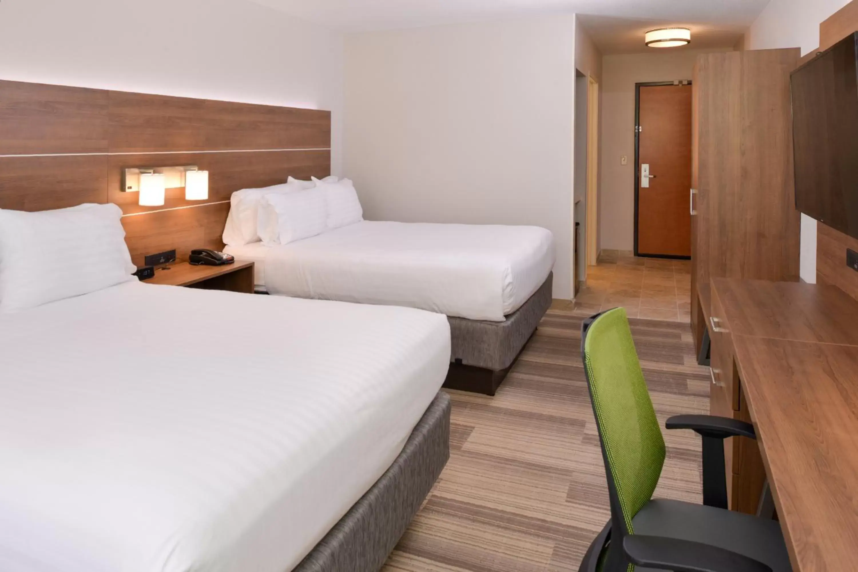 Standard Room in Holiday Inn Express Mineral Wells by IHG Standard Room in Holiday Inn Express Mineral Wells by IHG