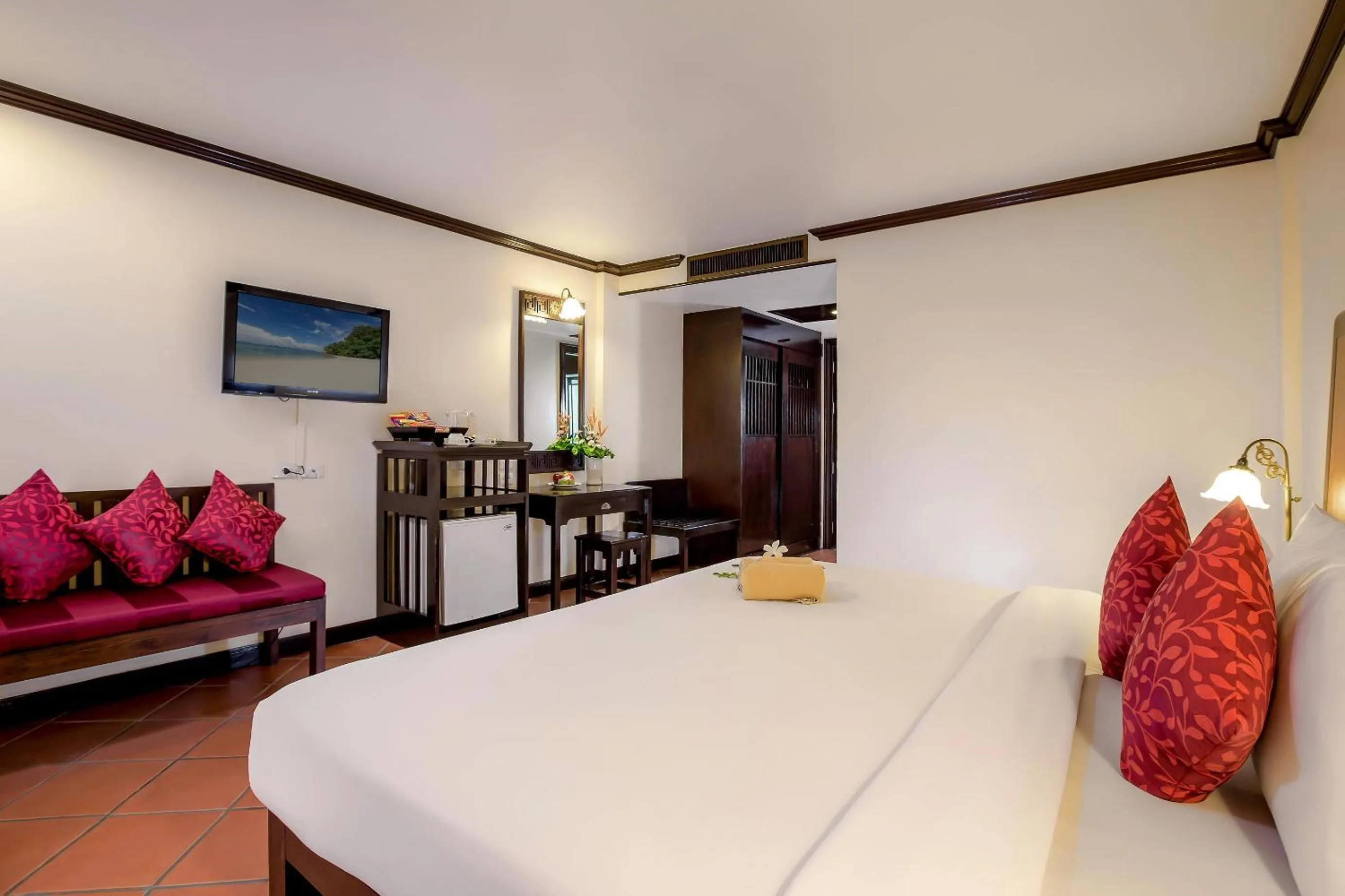 Photo of the whole room, Bed in The Front Village - SHA Plus