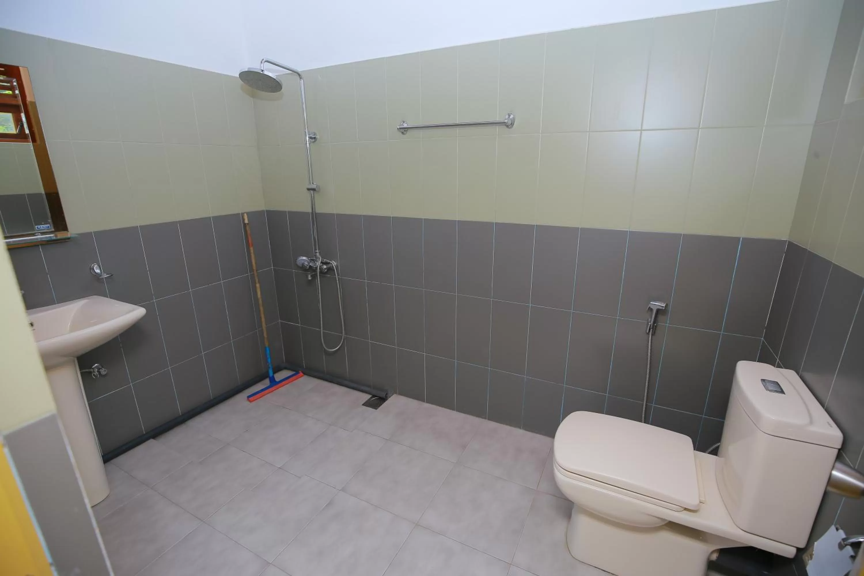 Bathroom in Freedom Guest Inn Ella