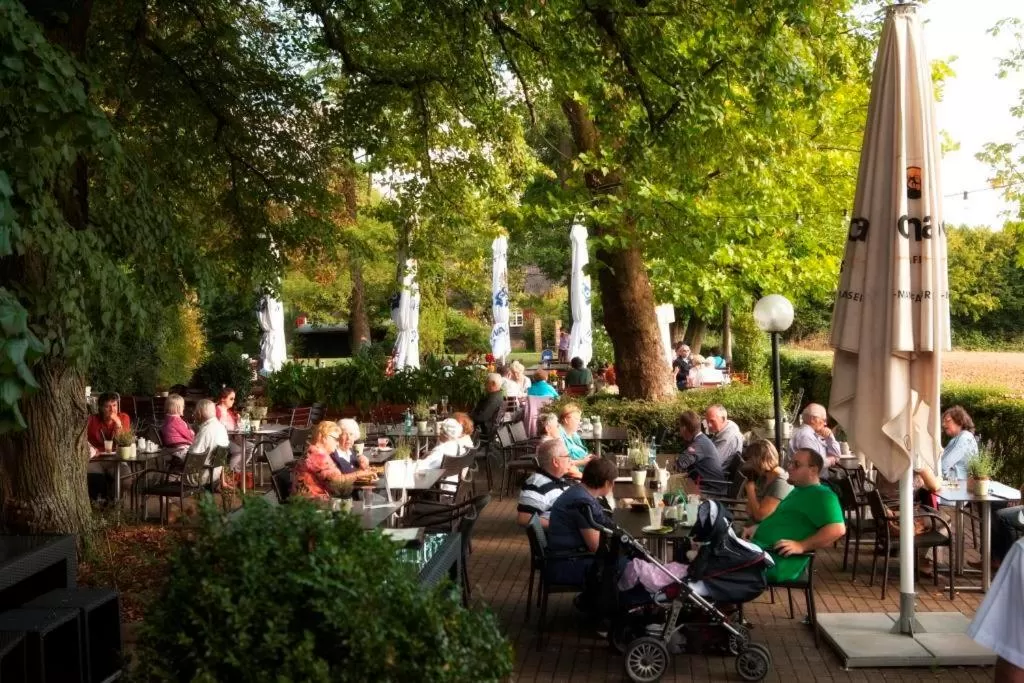 Restaurant/places to eat in Hotel Jägerhaus in Esslingen