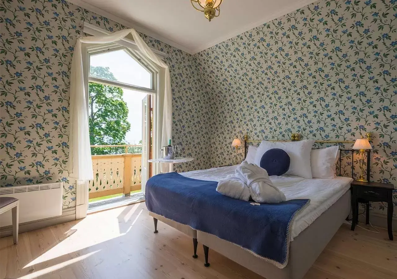 Twin Room with Lake View - Villa Viktoria in Hotel Bellevue Twin Room with Lake View - Villa Viktoria in Hotel Bellevue