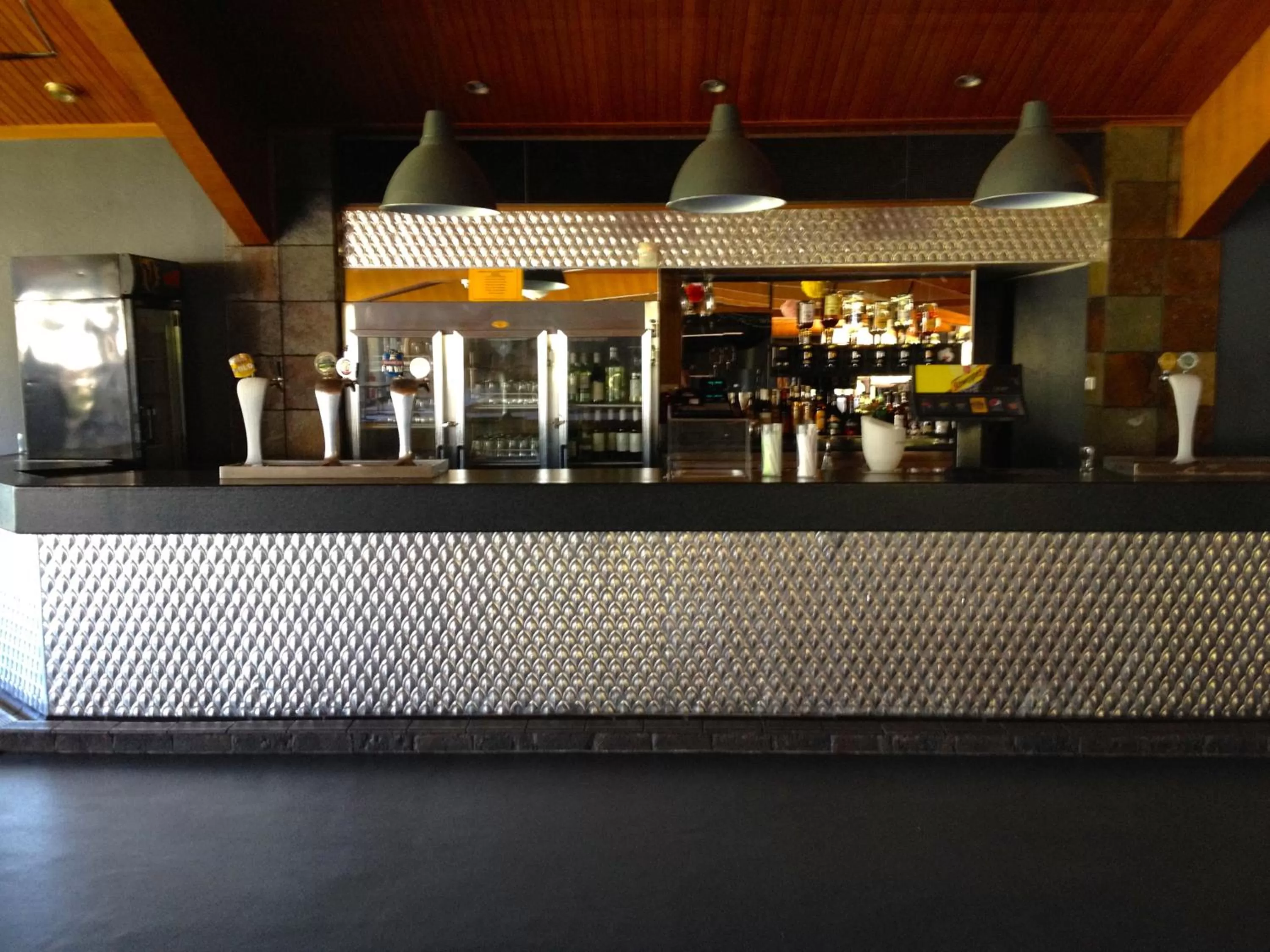 Lounge or bar in Town & Country Motor Inn