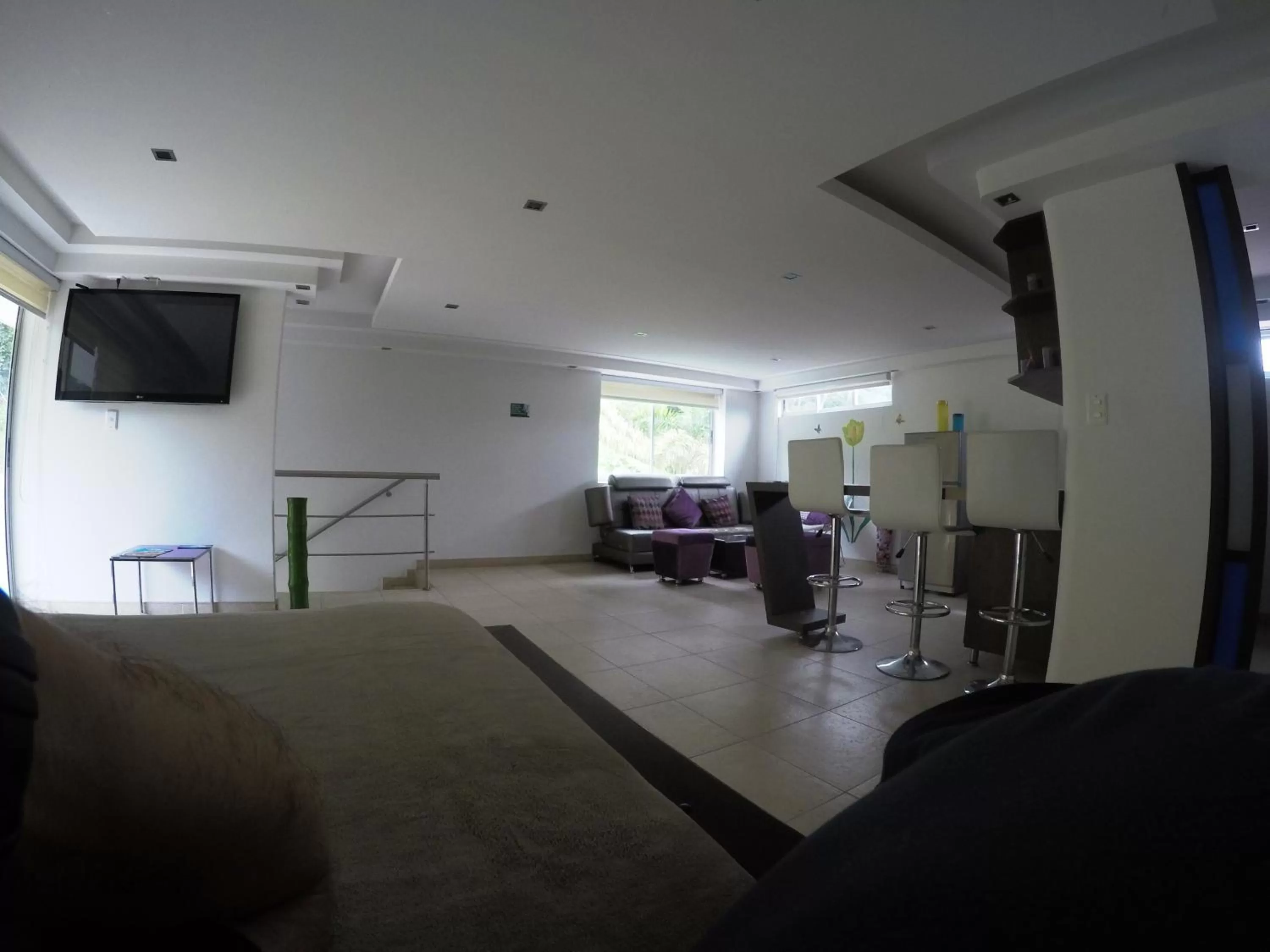 Communal lounge/ TV room, Seating Area in Sky Club Eco Hotel