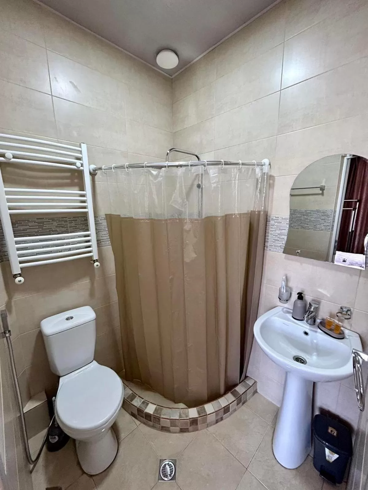 Bathroom in Hotel Marioni