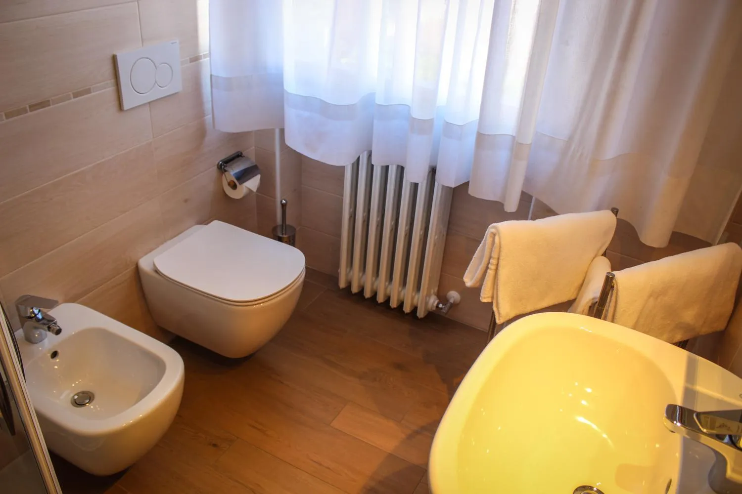 Bathroom in Hotel Centrale