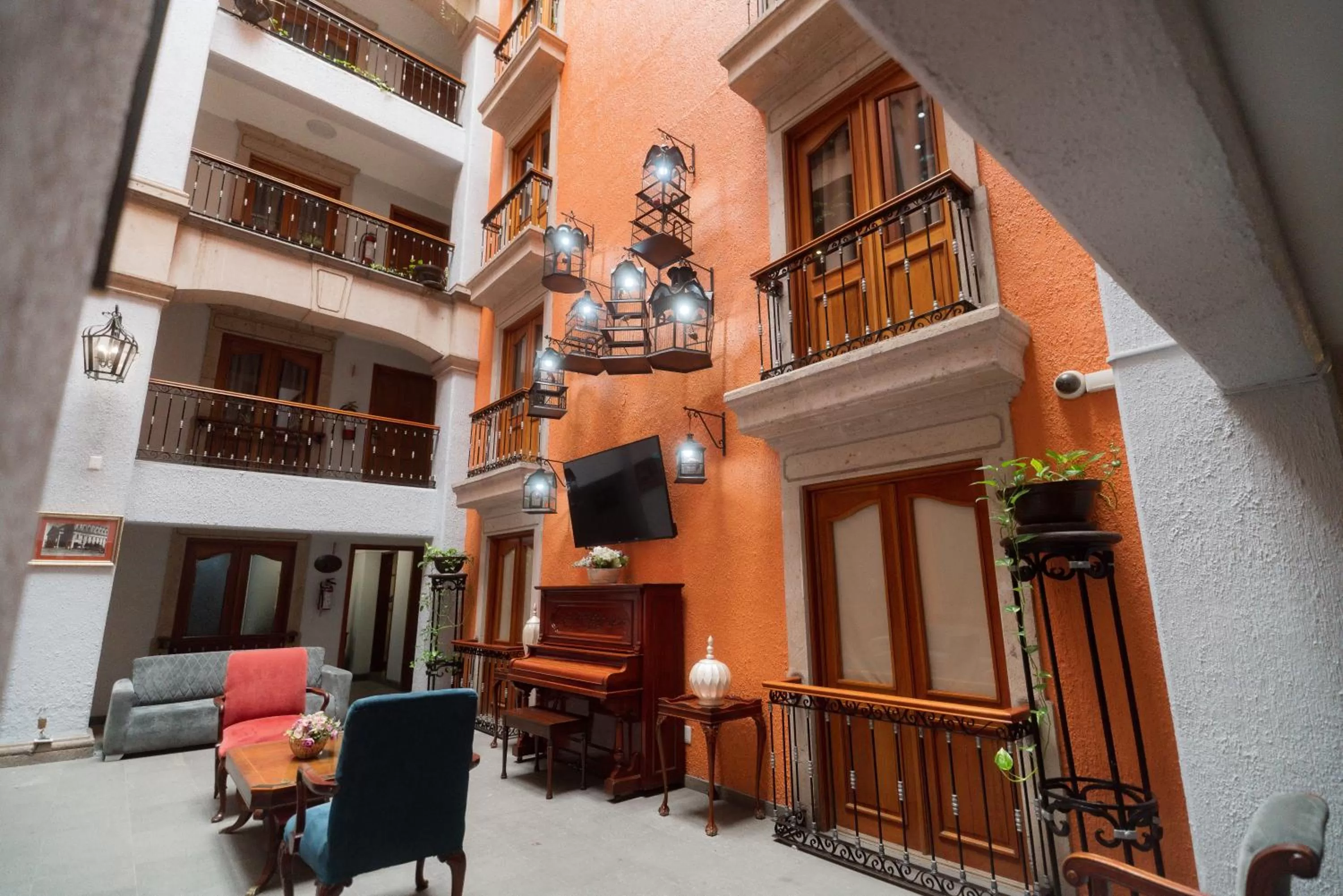 Property building in Hotel Santiago De Compostela - Guadalajara Centro Historico