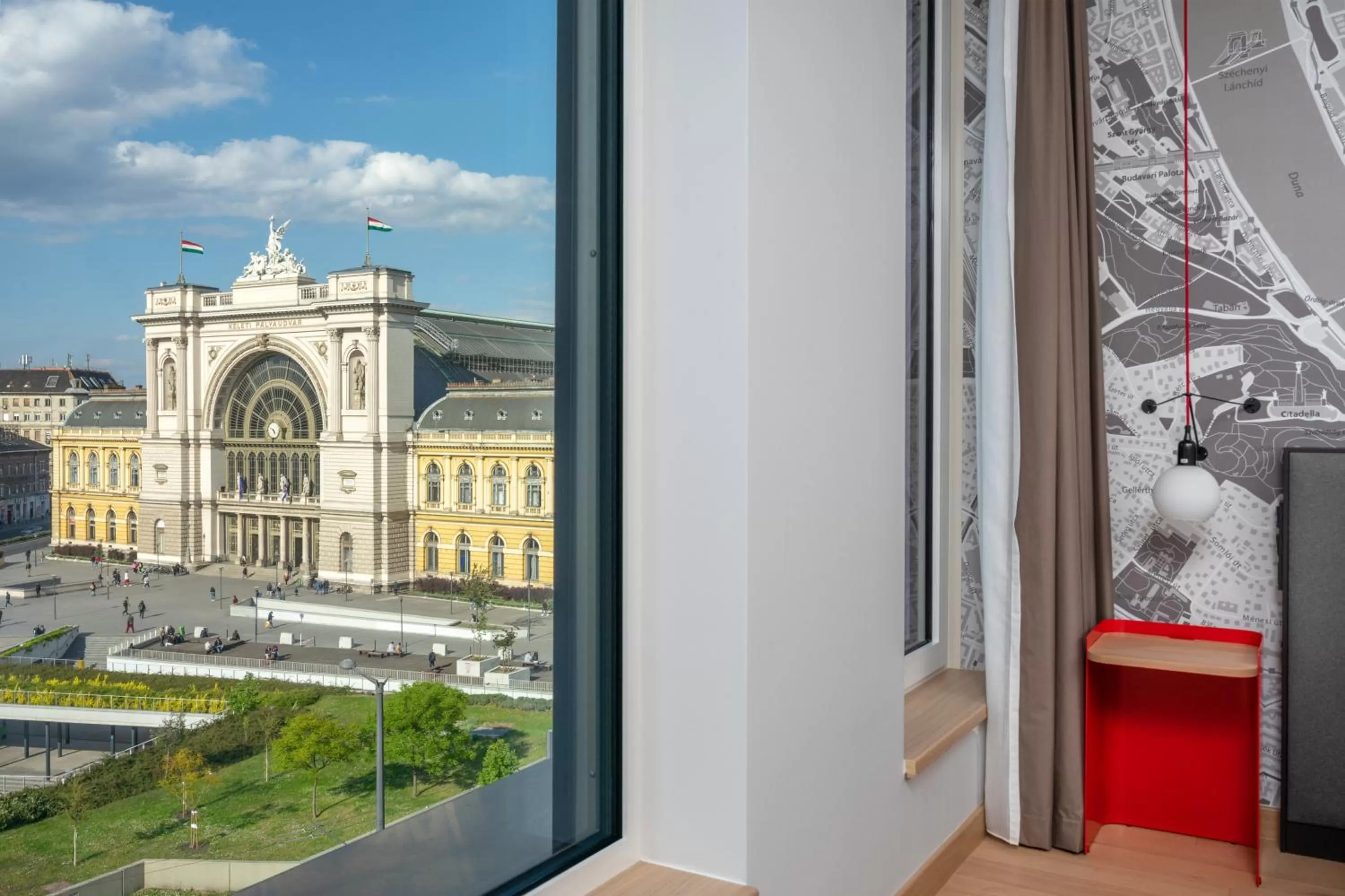 City view in IntercityHotel Budapest