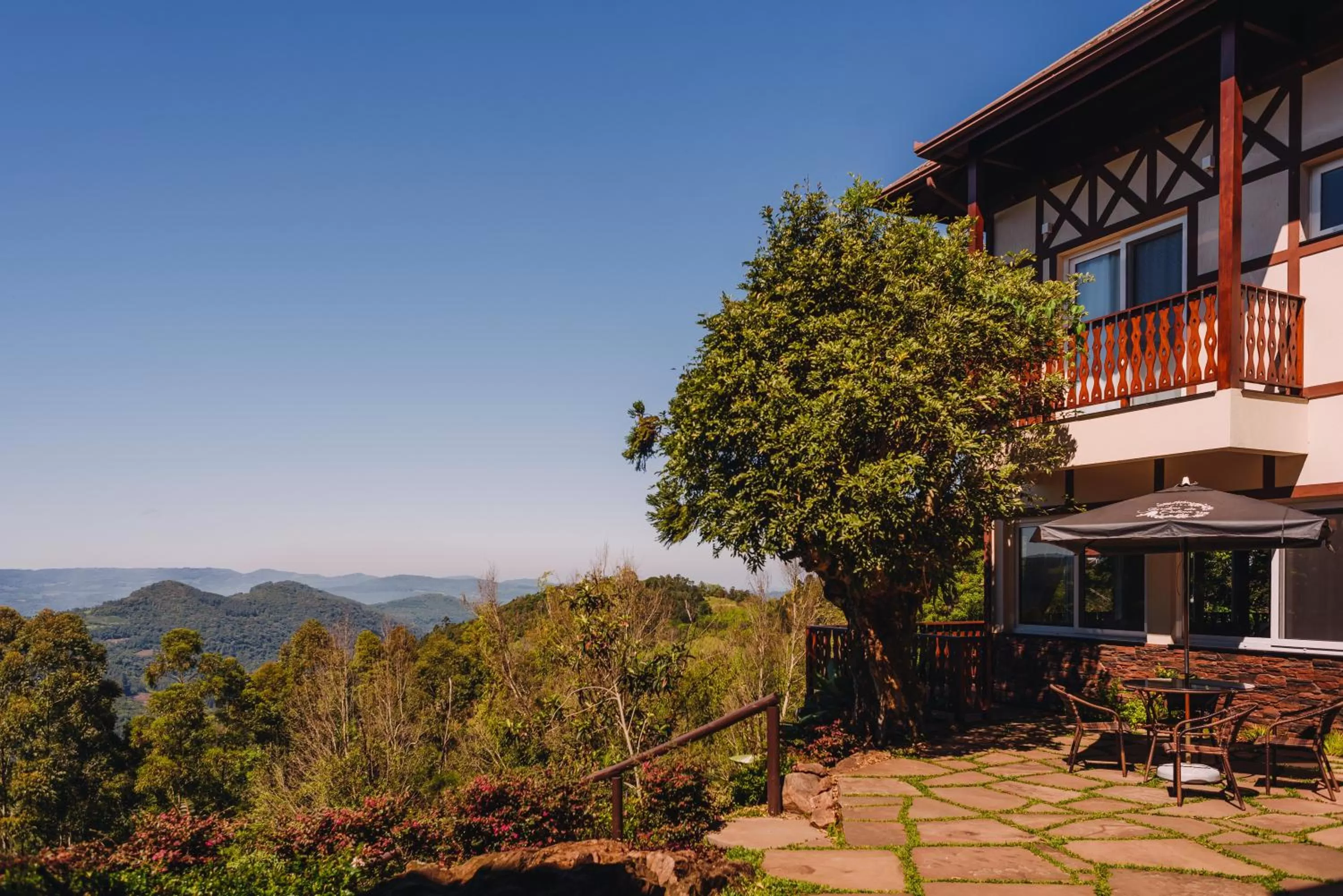 Property building in Hotel Jardins da Colina