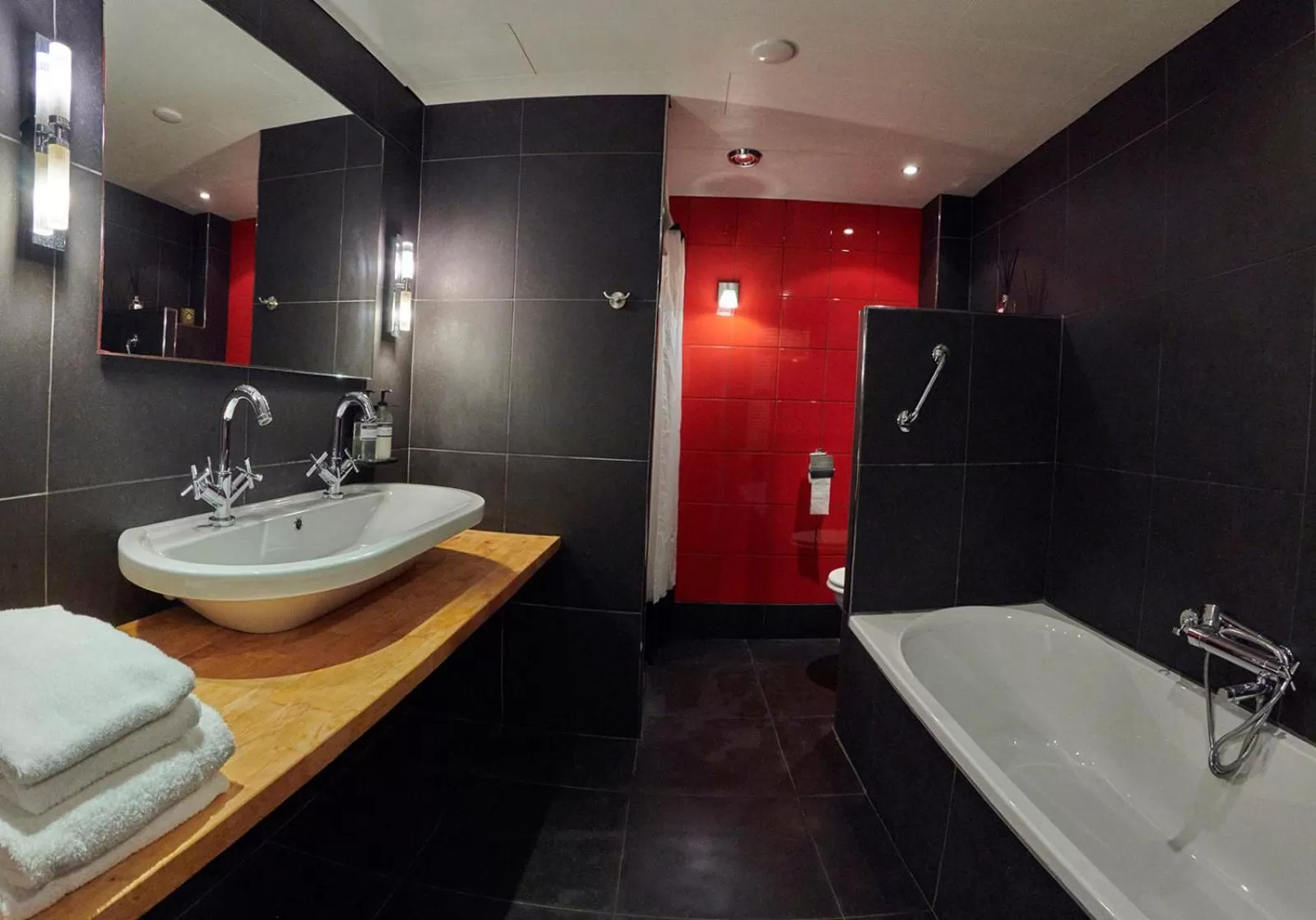 Shower in B&B Hoeve de Haar