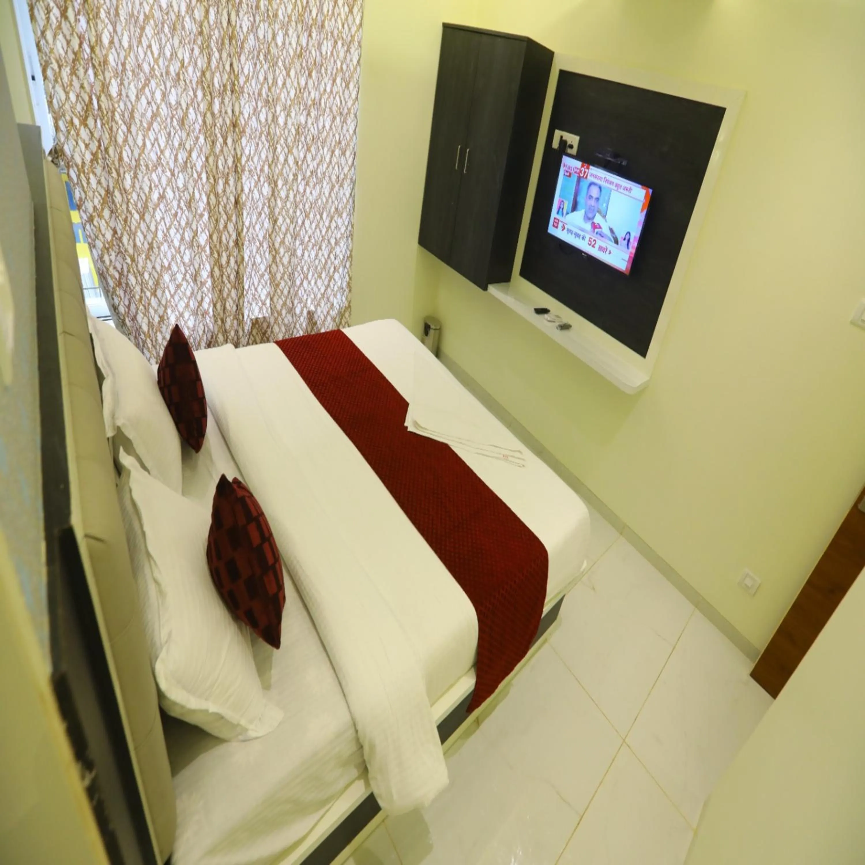 Bed in Hotel Sai Siddhi Inn - MIDC Industrial Area, Mahape Navi Mumbai