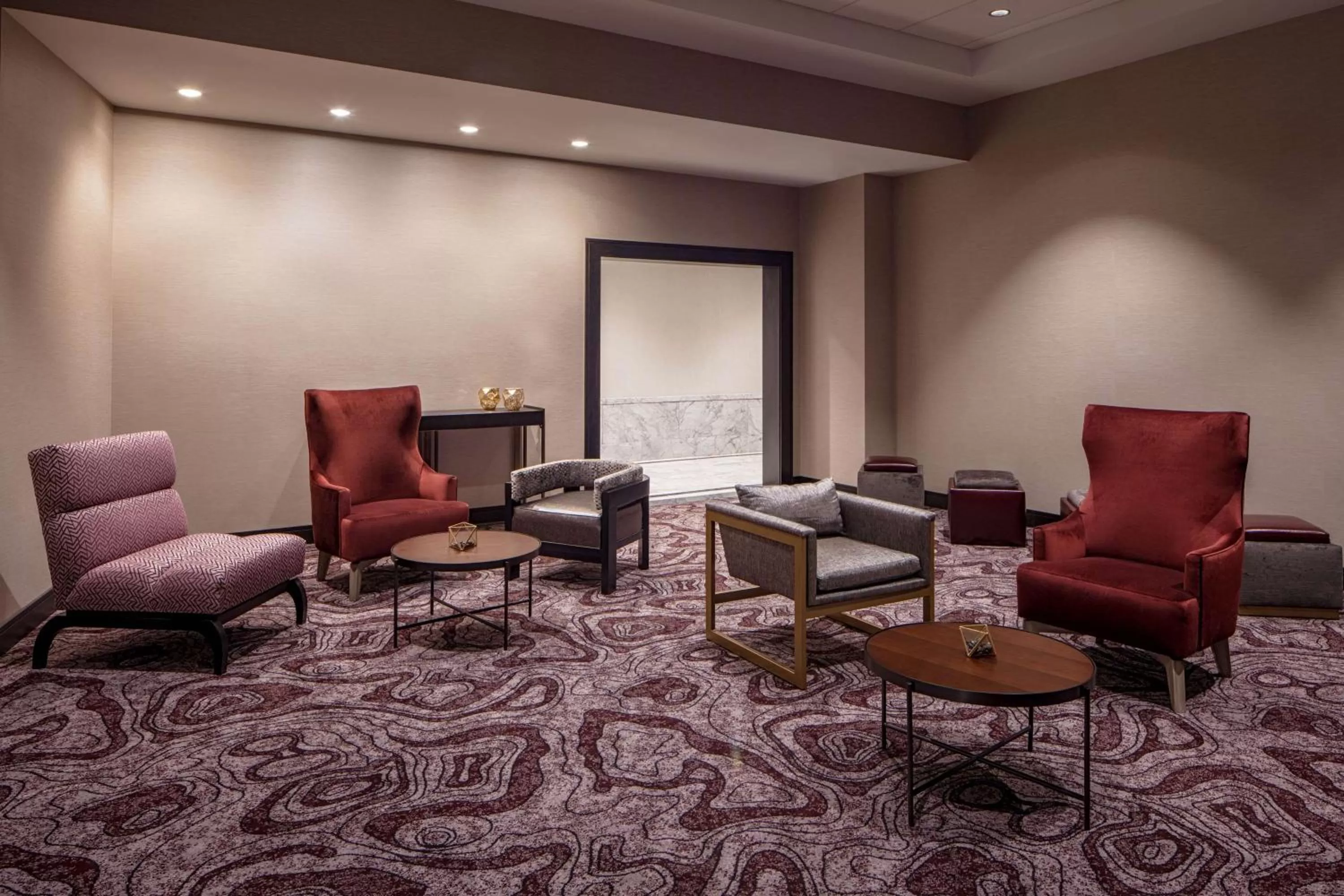 Meeting/conference room in Embassy Suites By Hilton Minneapolis Downtown Hotel