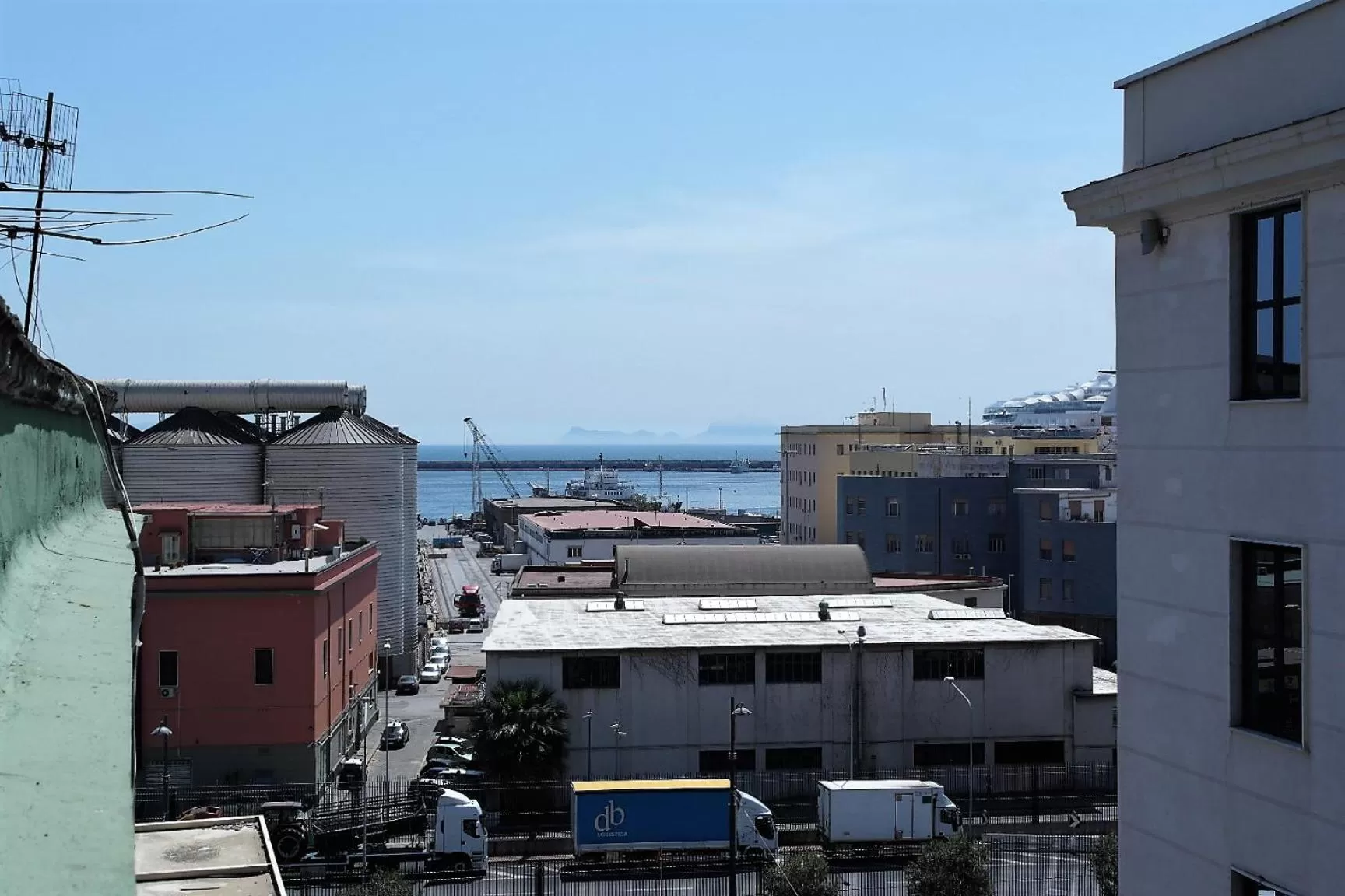 City view in Ale & Tizy House