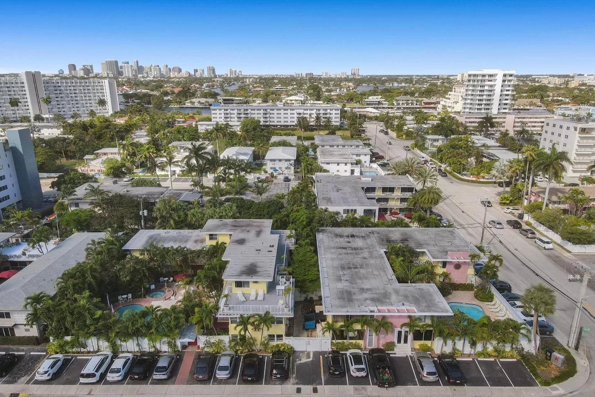 Neighbourhood, Bird's-eye View in The Worthington Resorts - Clothing Optional - Men Only - Solo hombres