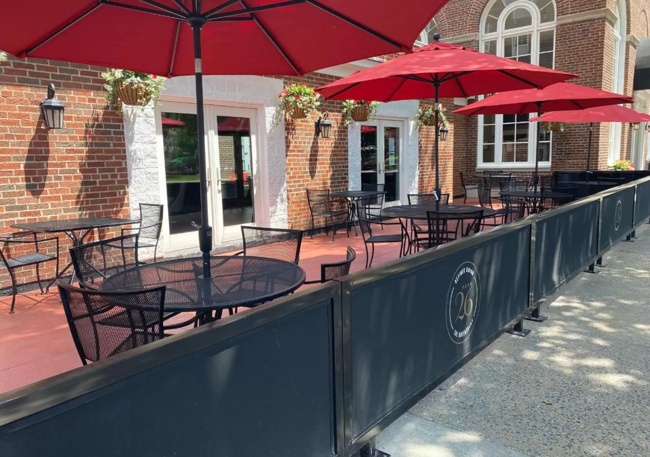 Restaurant/places to eat in The Queensbury Hotel