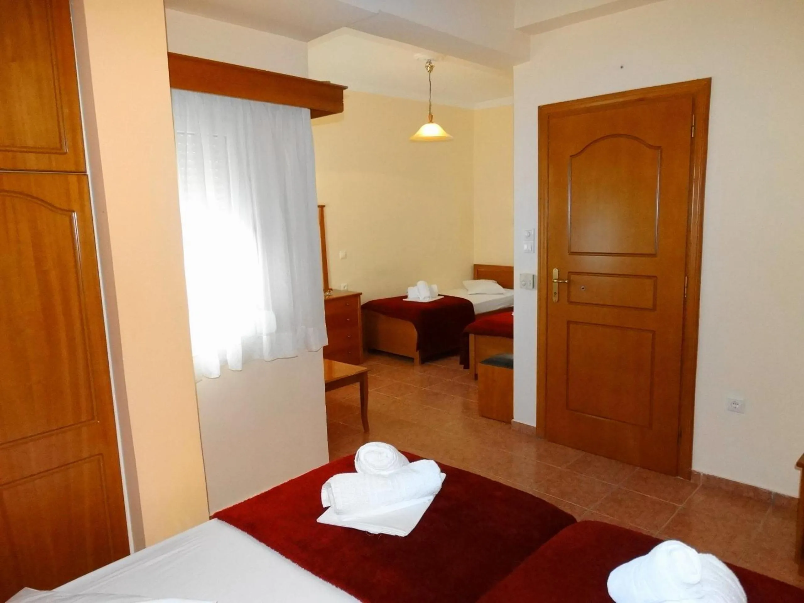 Bedroom, Bed in Faros II