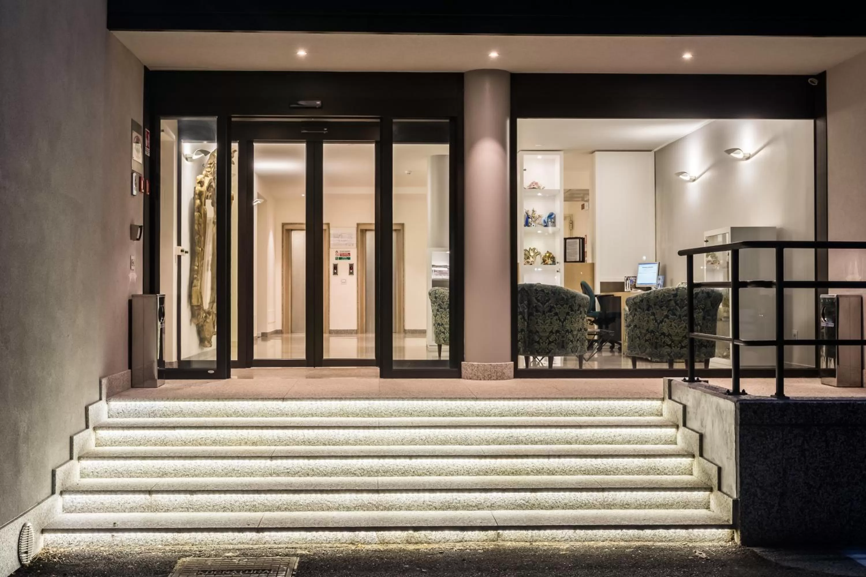 Facade/entrance in Hotel Airmotel