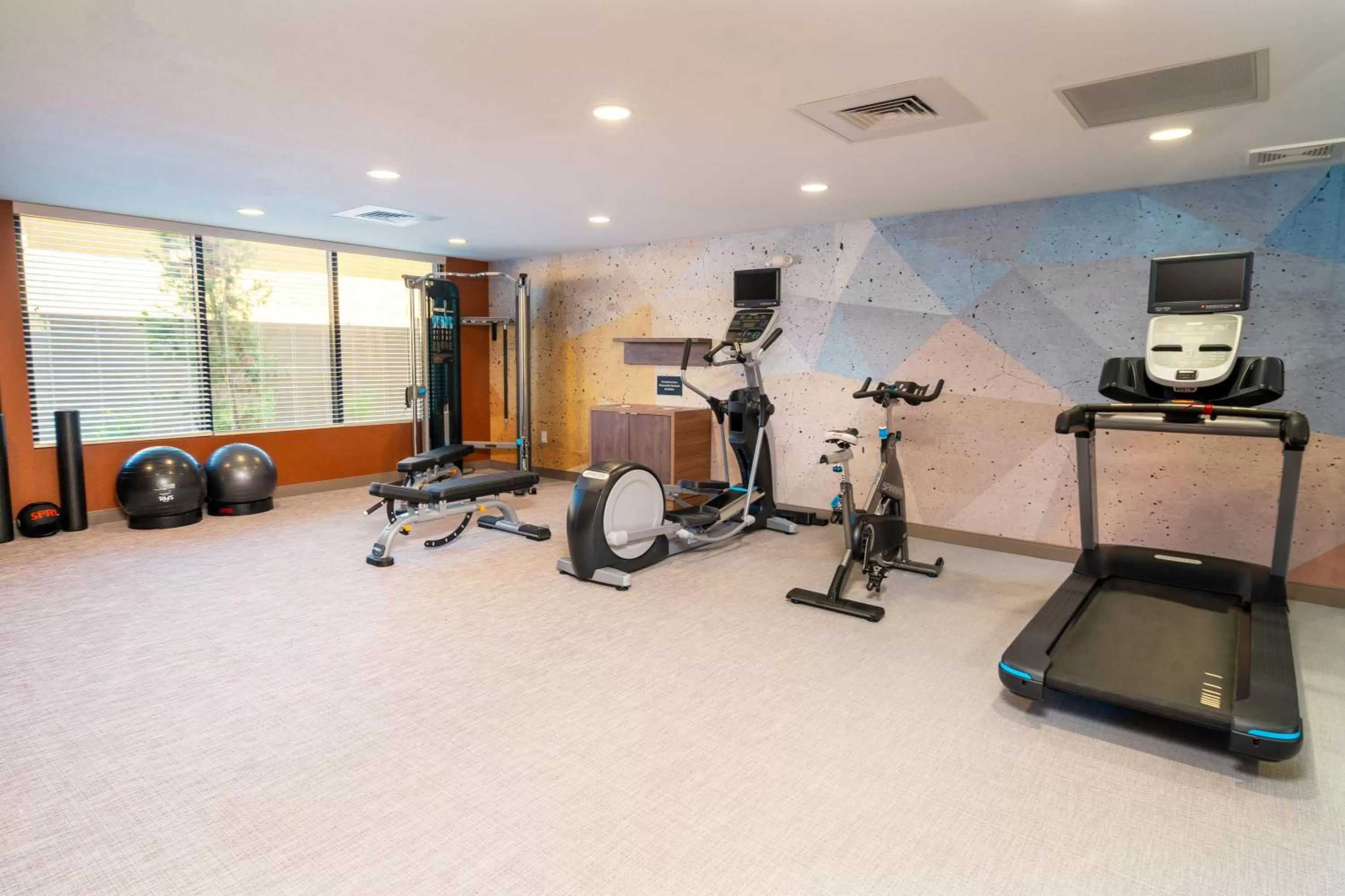 Fitness centre/facilities in Candlewood Suites - Las Vegas - E Tropicana by IHG
