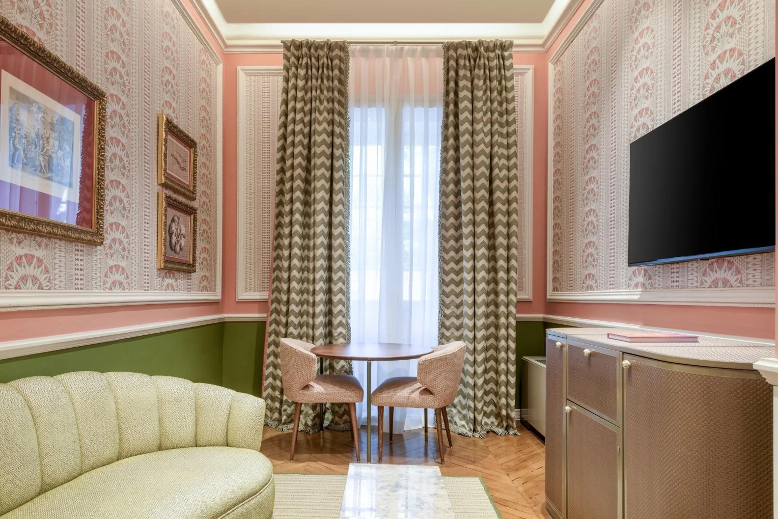 Photo of the whole room in Santo Mauro, a Luxury Collection Hotel, Madrid