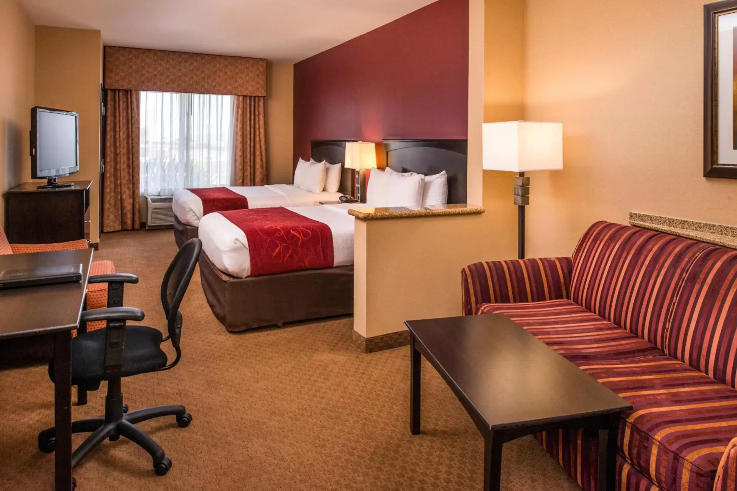 Accessible Suite, 2 Queen Beds with Sofa Bed, Tub, Non Smoking in Comfort Suites Ontario Airport Convention Center Accessible Suite, 2 Queen Beds with Sofa Bed, Tub, Non Smoking in Comfort Suites Ontario Airport Convention Center