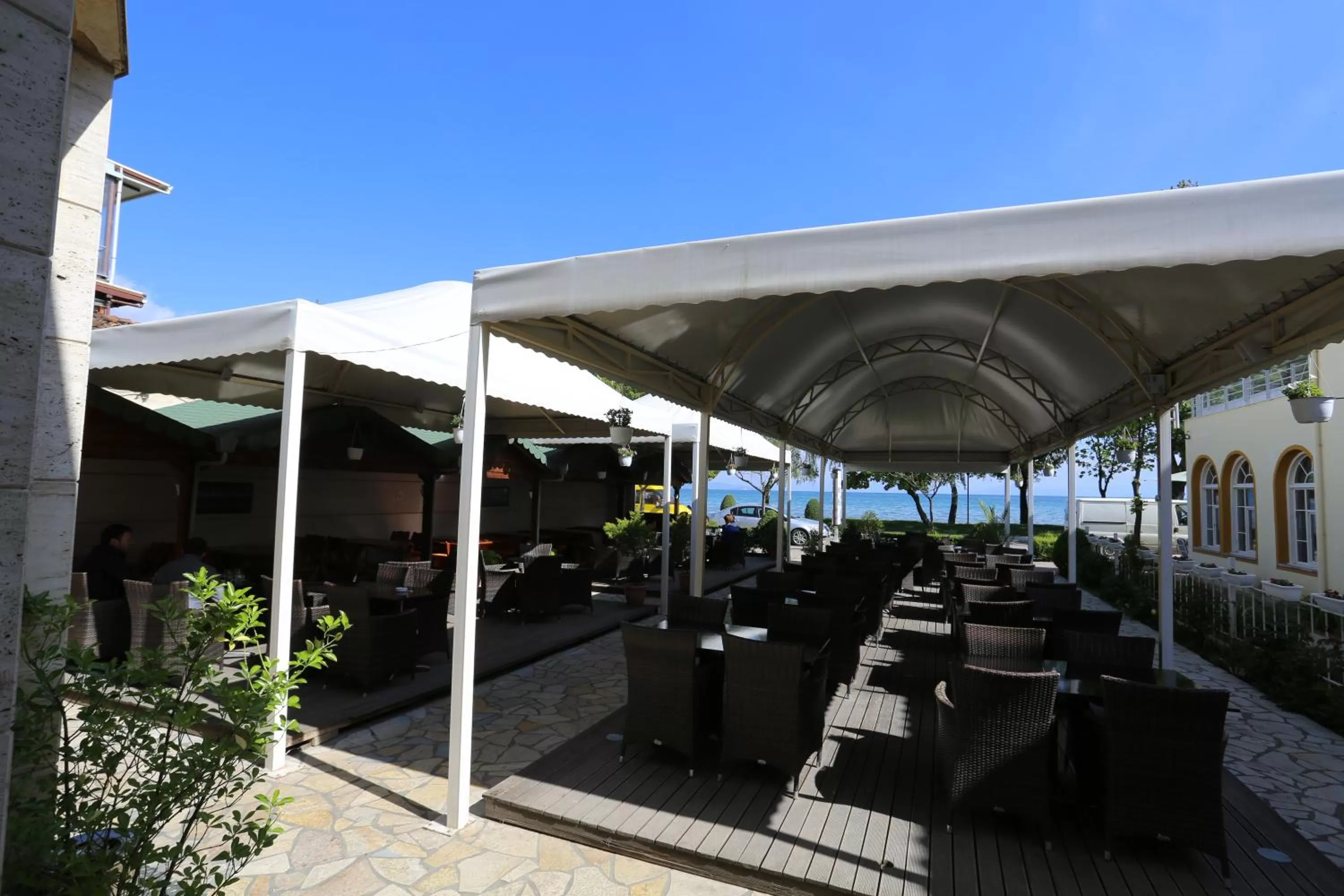 Patio, Restaurant/Places to Eat in Guesthouse Bimbli