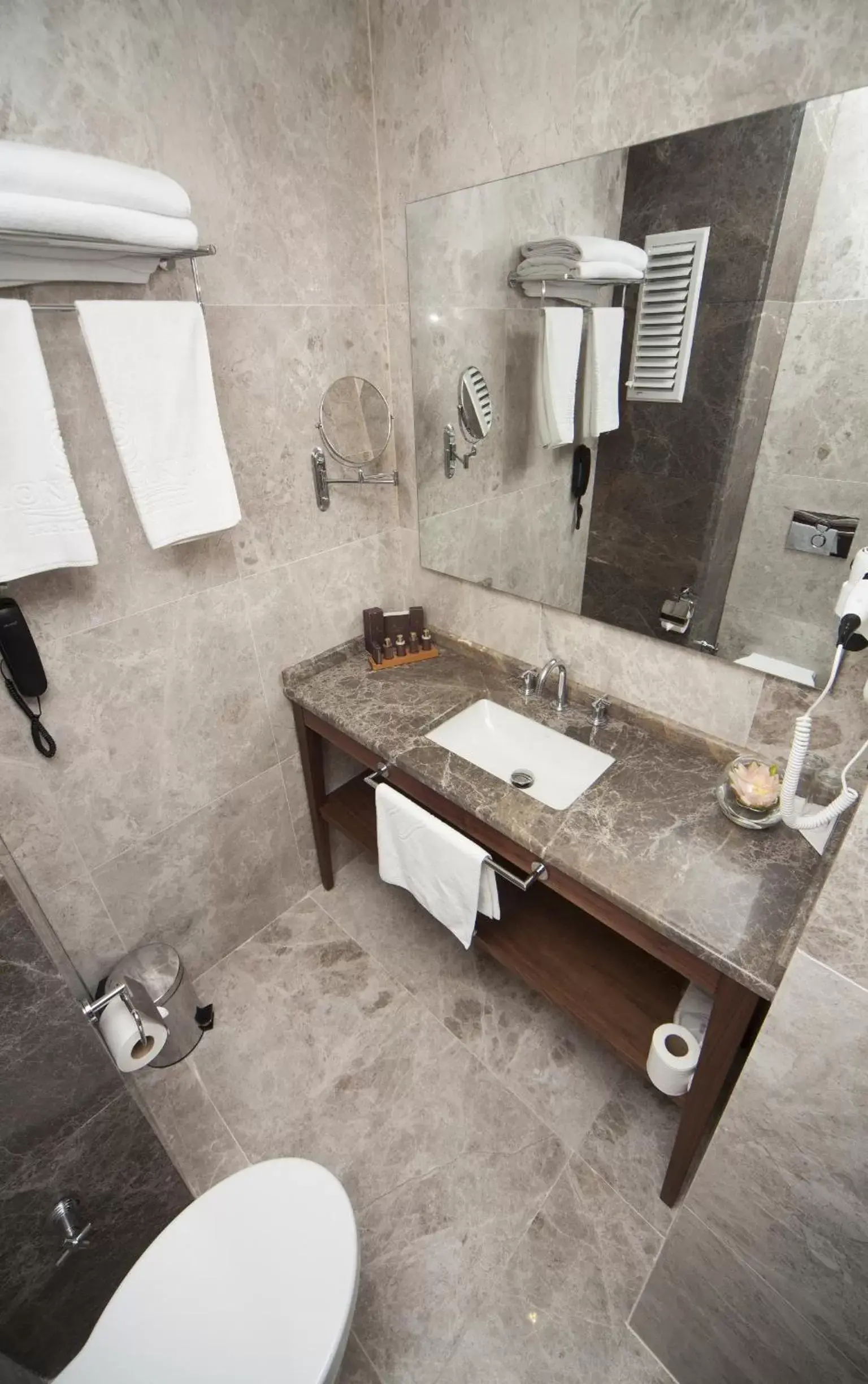 Four-Bedroom Apartment in Montania Special Class Hotel Four-Bedroom Apartment in Montania Special Class Hotel