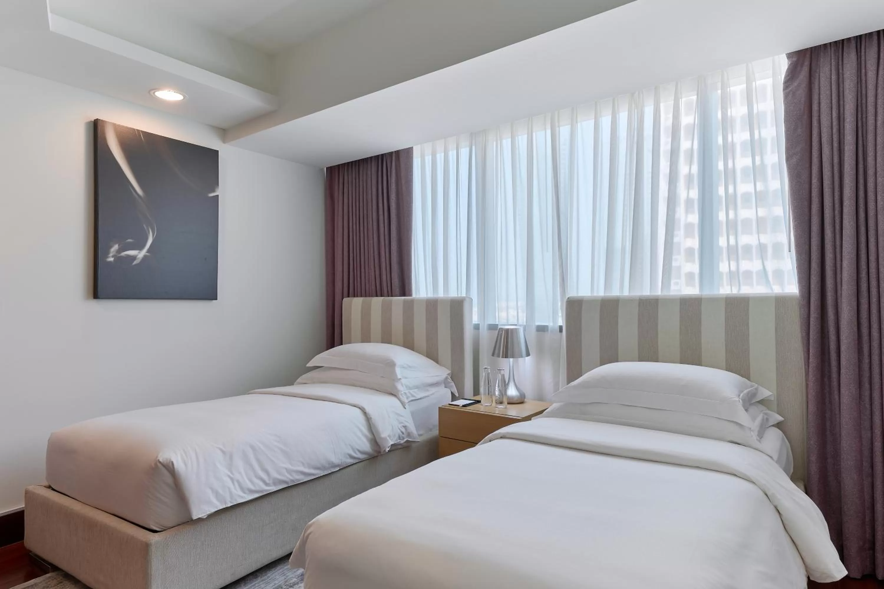 Bedroom, Bed in Jumeirah Living World Trade Centre Dubai