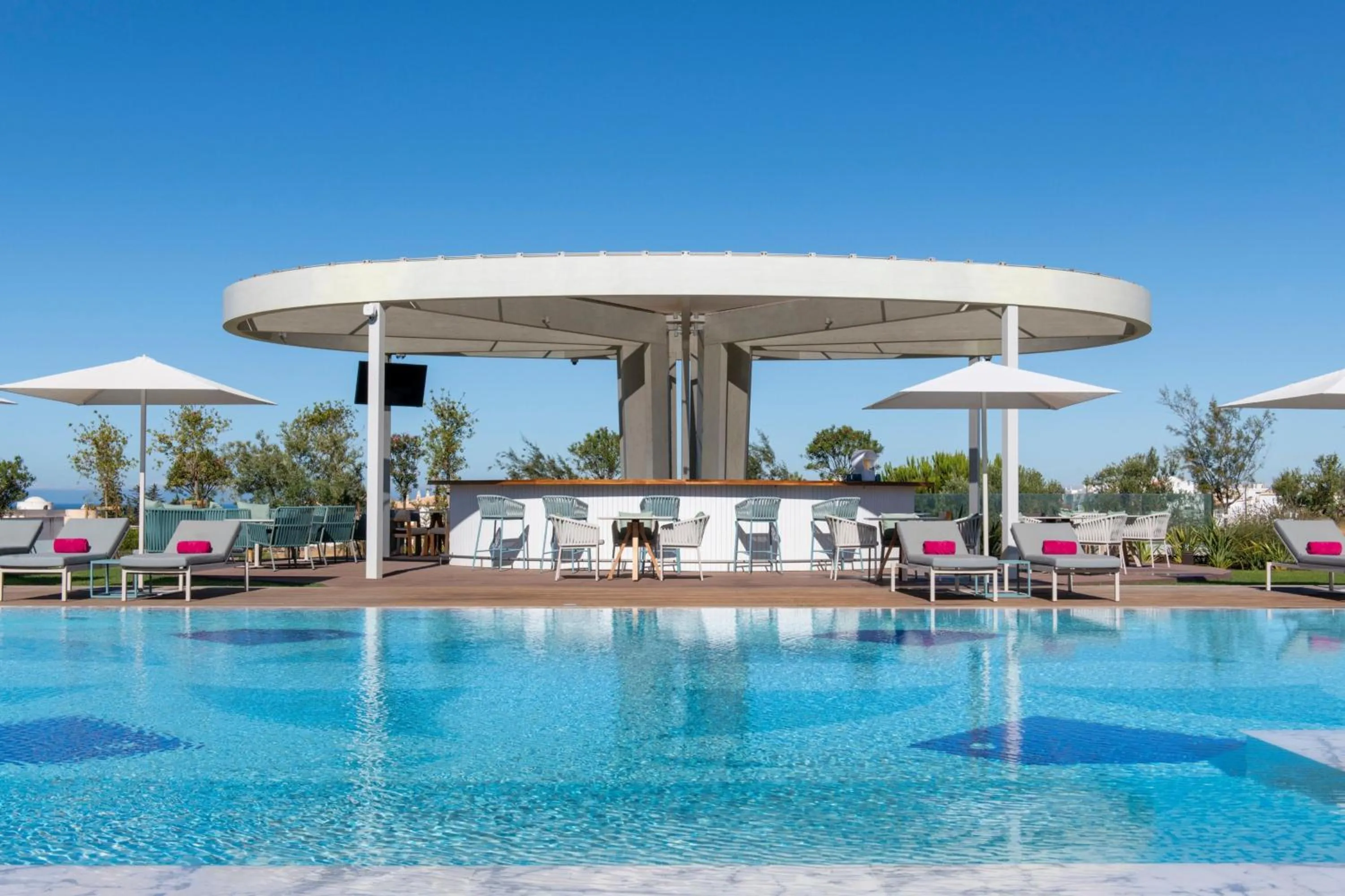 Swimming pool in W Residences Algarve