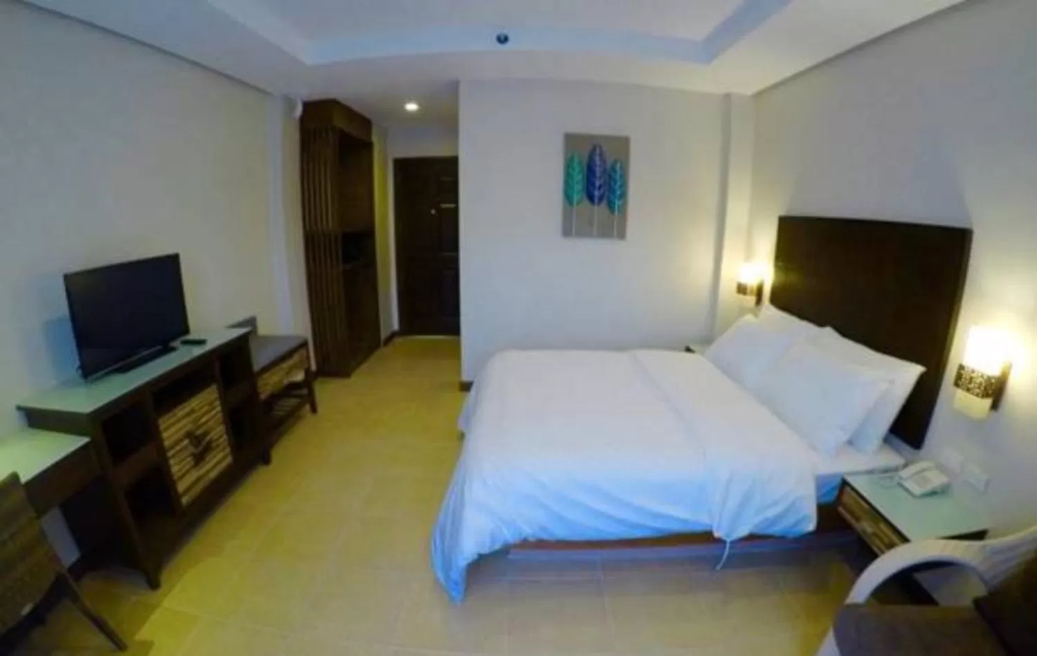 Bed in MO2 Lagoon Coron