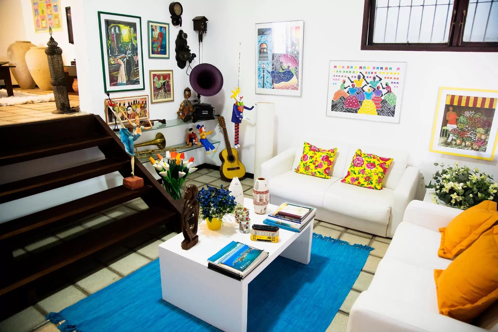 Living room, Lounge/Bar in Hospedaria Entre Amigos